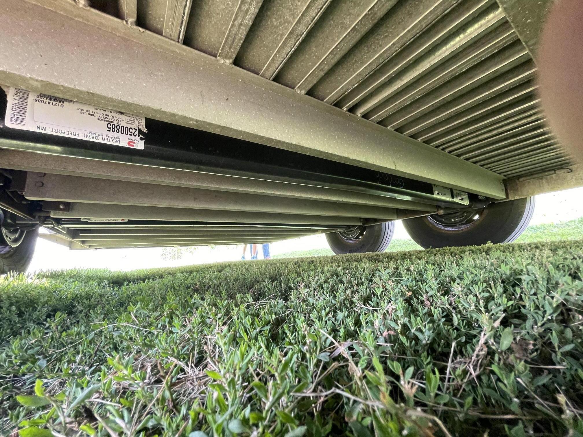 2000 SOONER 27 foot 20x6.95 Ranch GN - Image 16