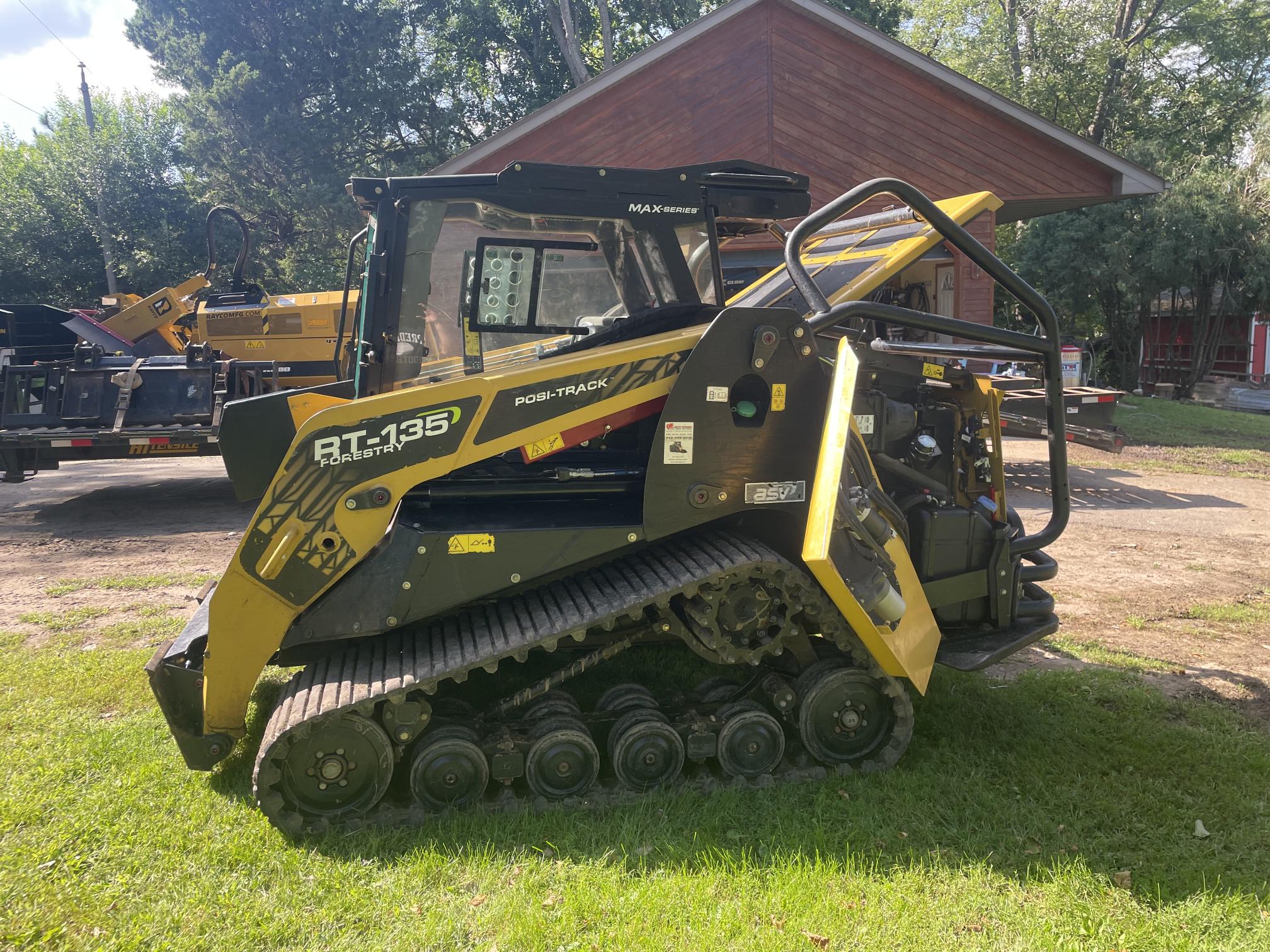 2023 ASV RT135F - view 6 of 25