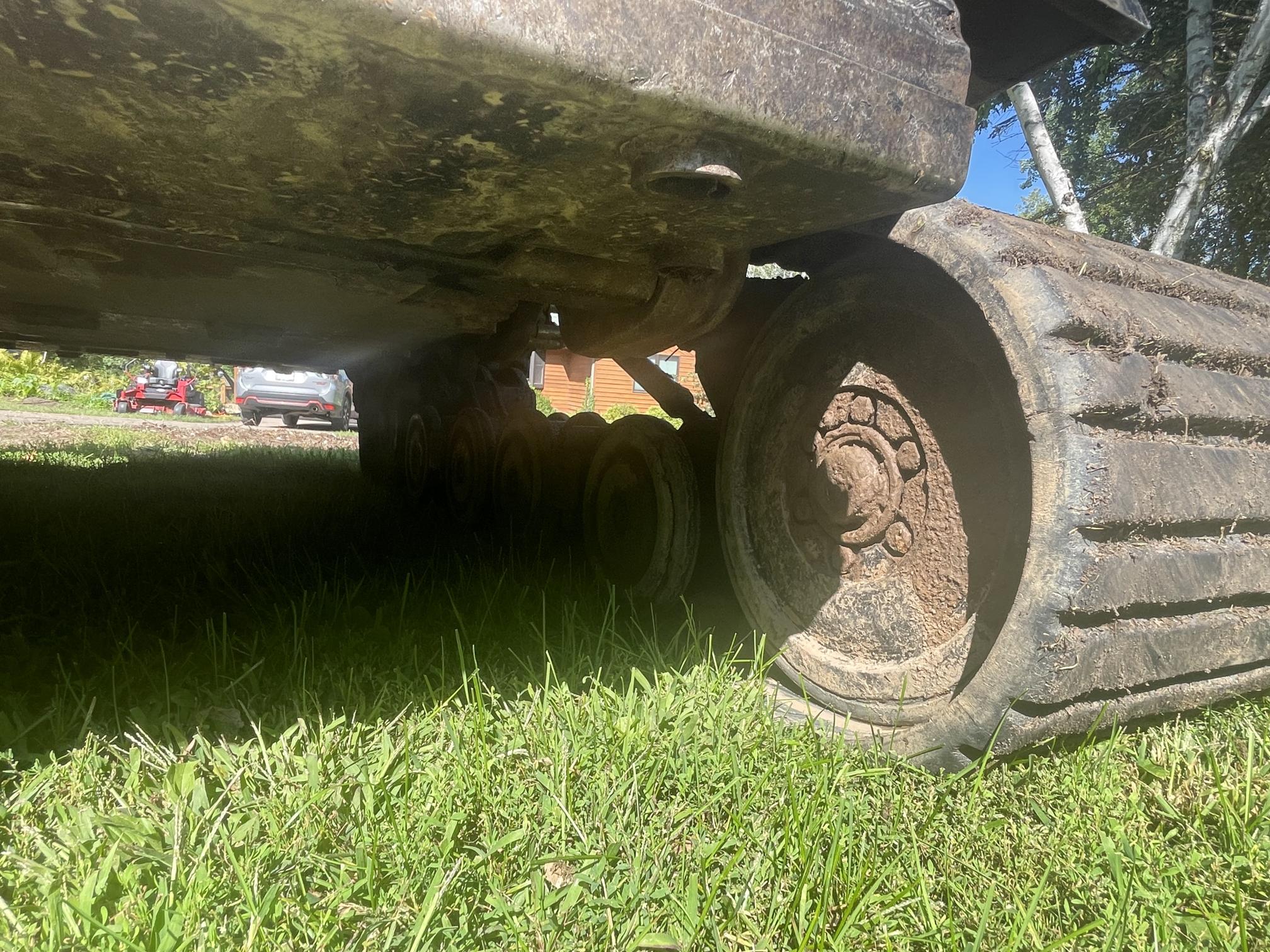 2023 ASV RT135F - Image 25