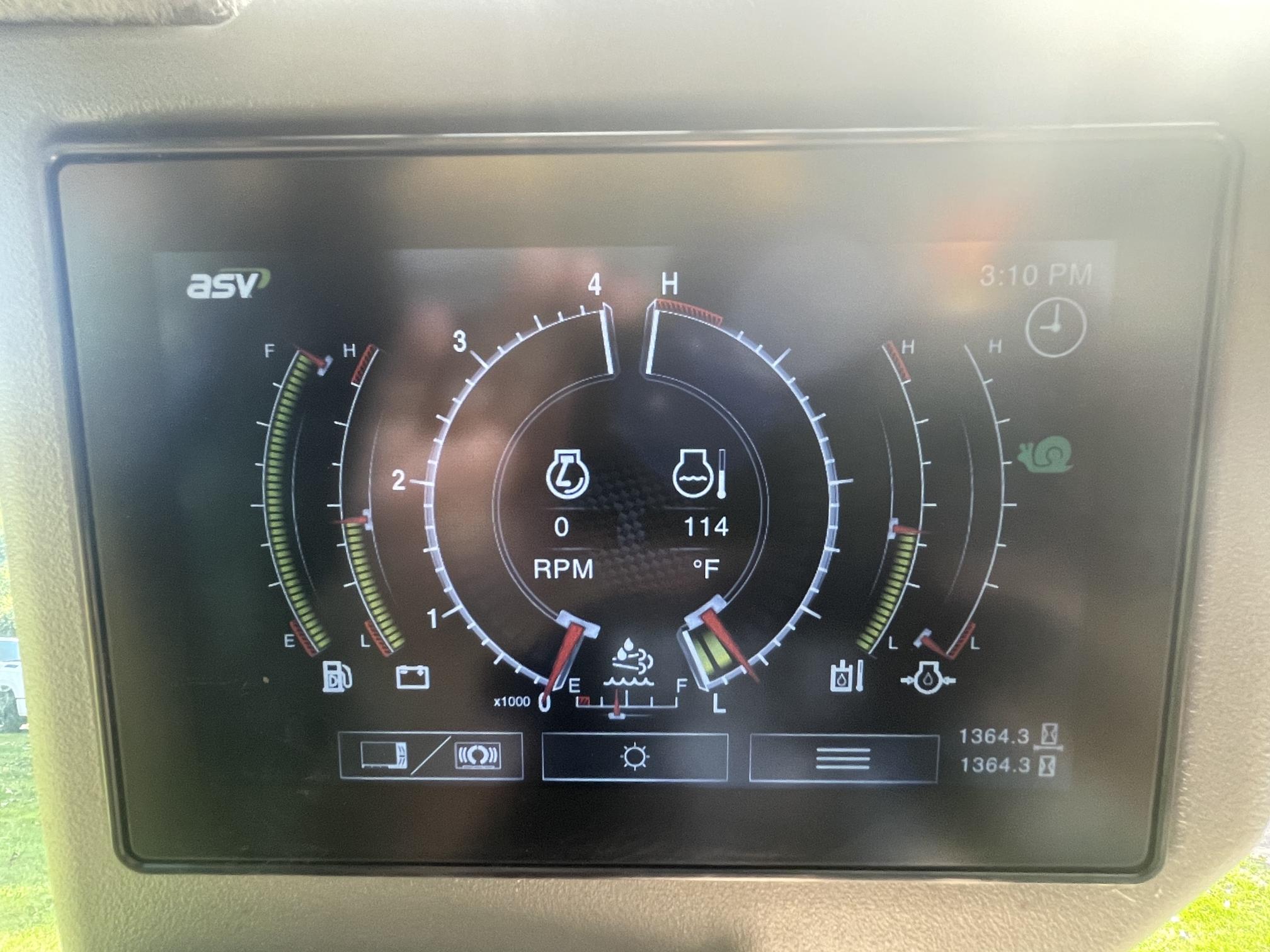 2023 ASV RT135F - view 20 of 25