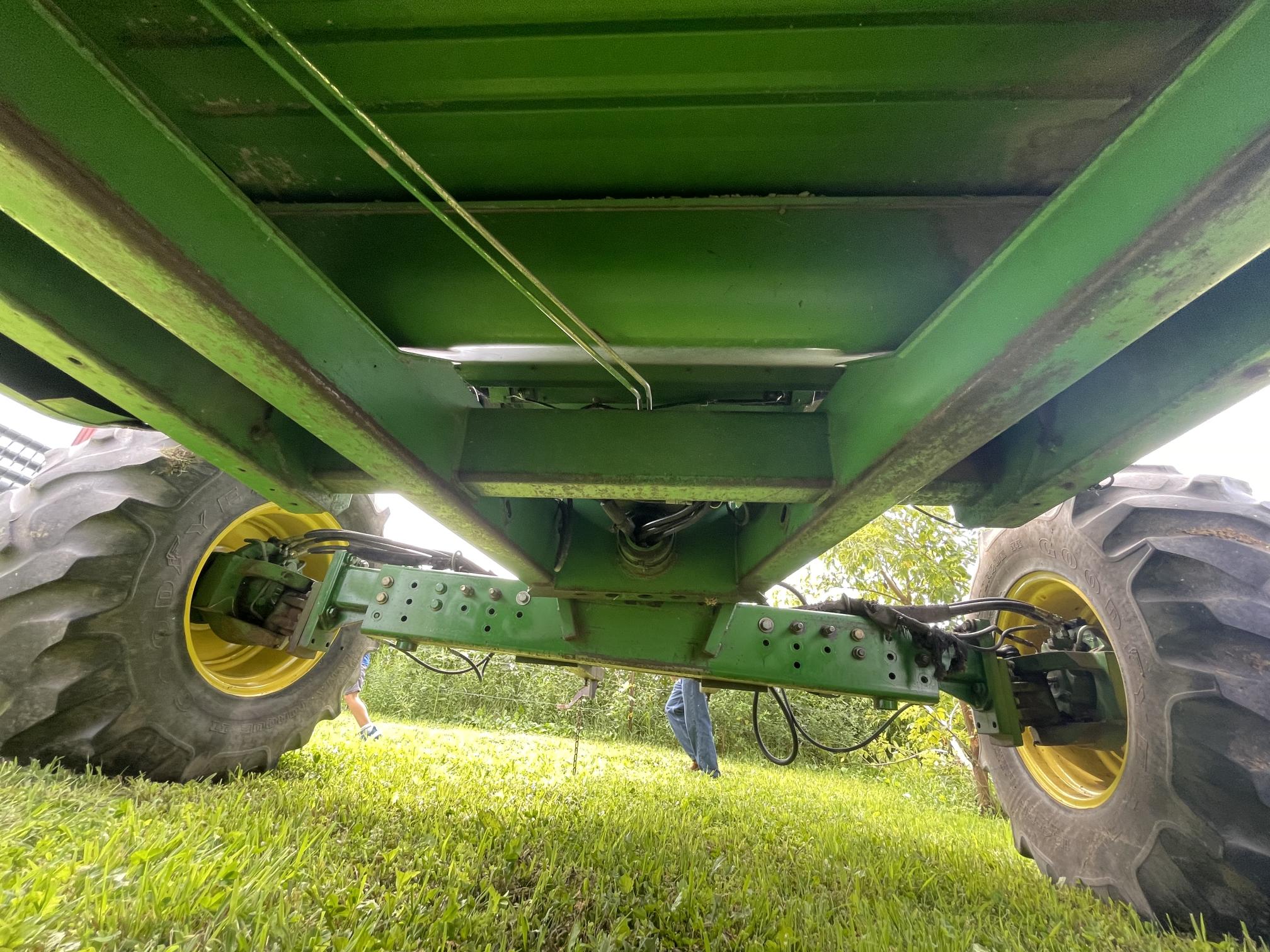 1996 JOHN DEERE 9500 Sidehill combine - Image 41