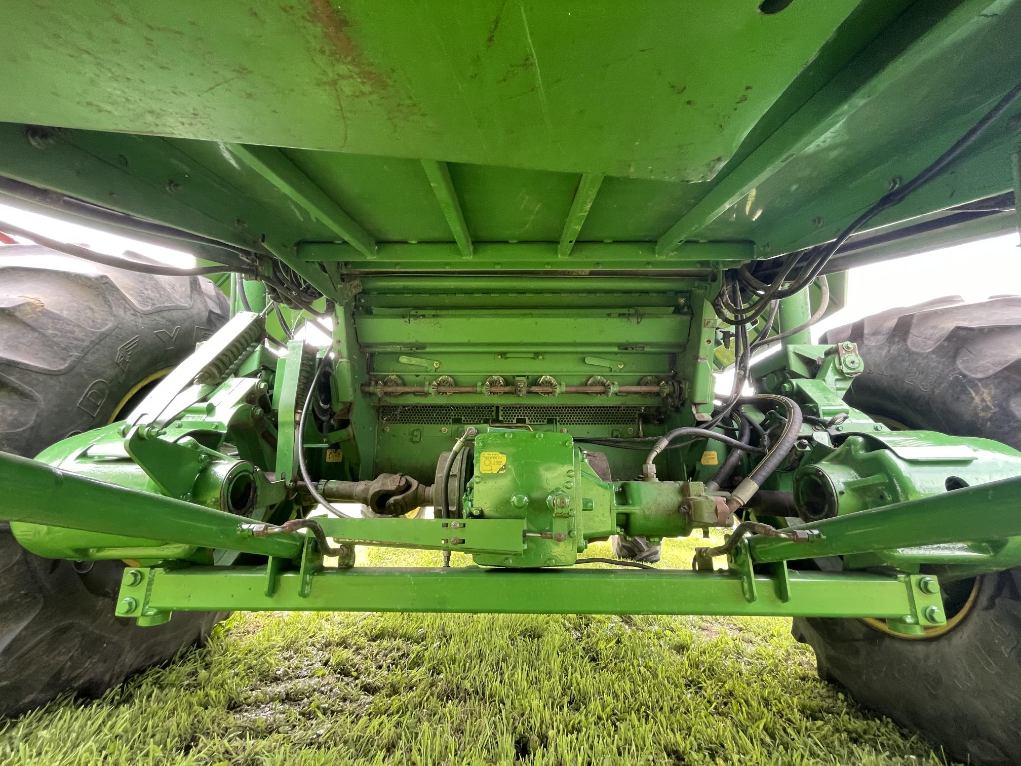 1996 JOHN DEERE 9500 Sidehill combine - Image 30