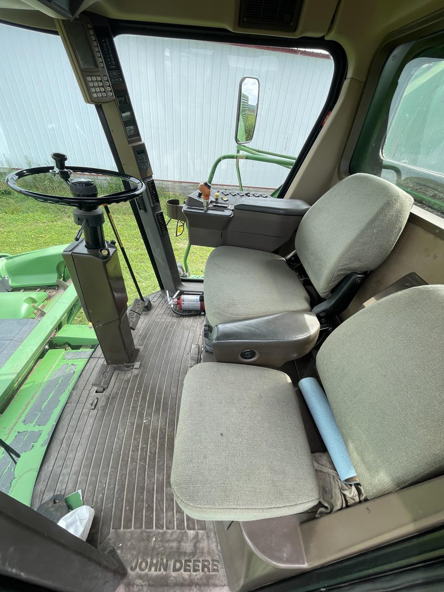 1996 JOHN DEERE 9500 Sidehill combine - Image 31