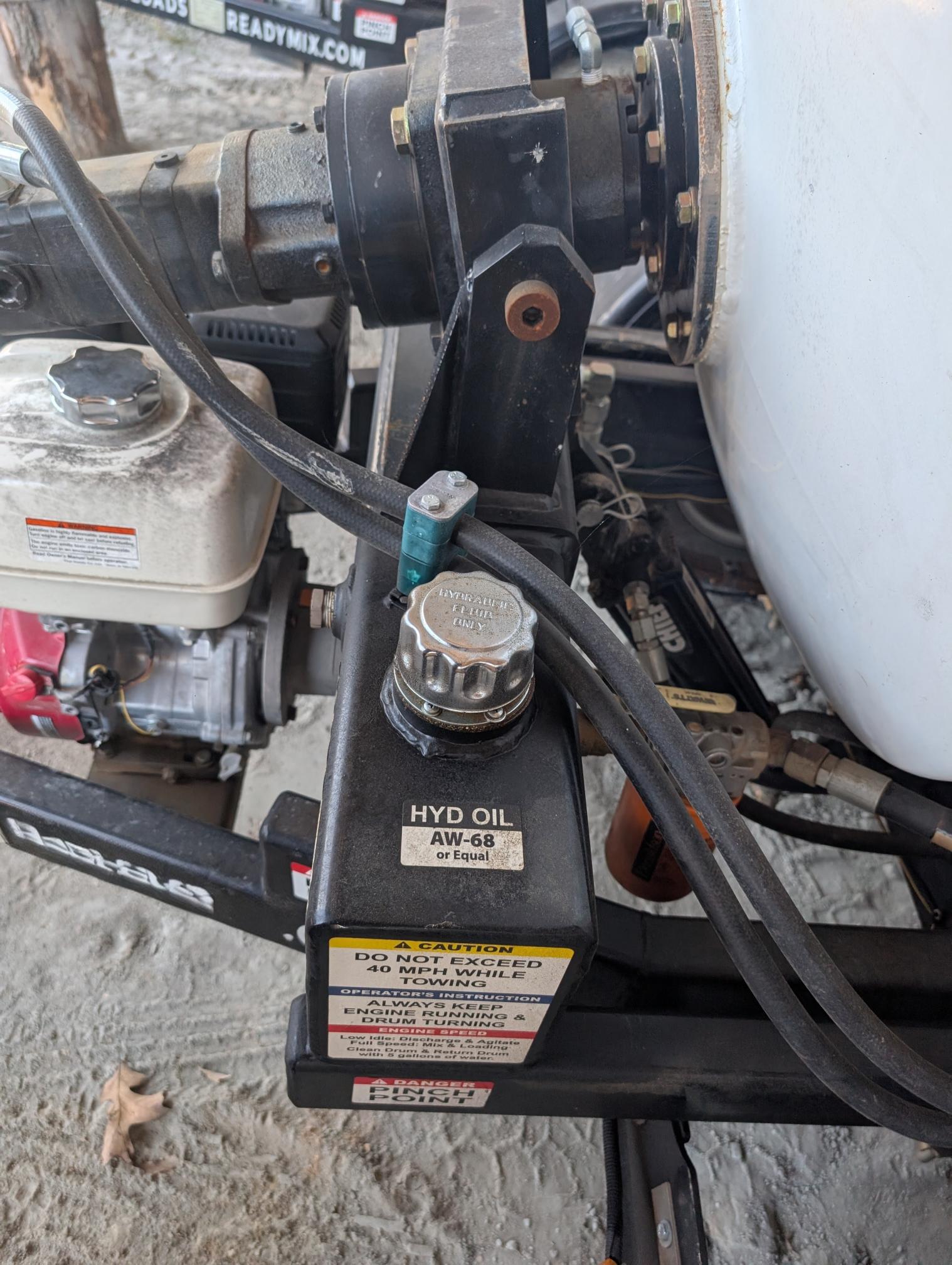 2023 ERNEST INDUSTRIES The Short Stop Trailer Mixer - Image 17