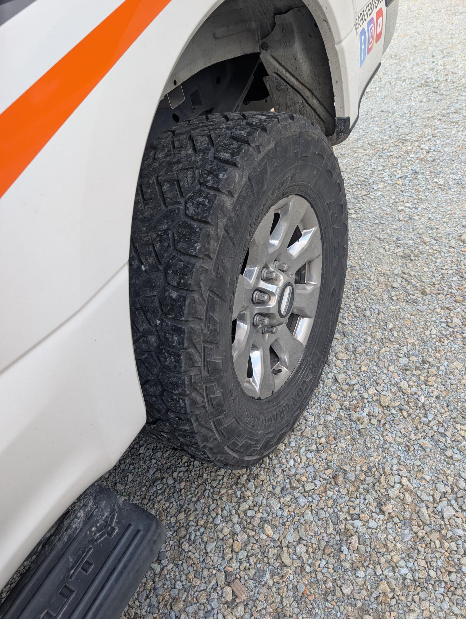 2017 FORD F250 Lariat - Image 5