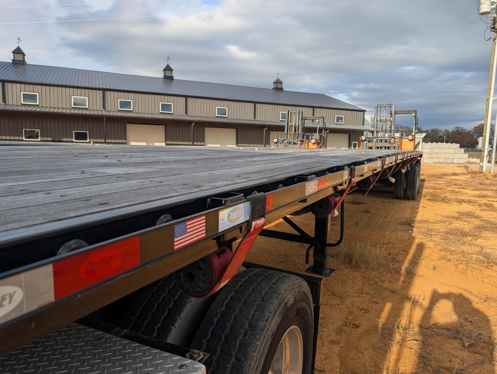 2023 DORSEY 48' X 102 - Image 5
