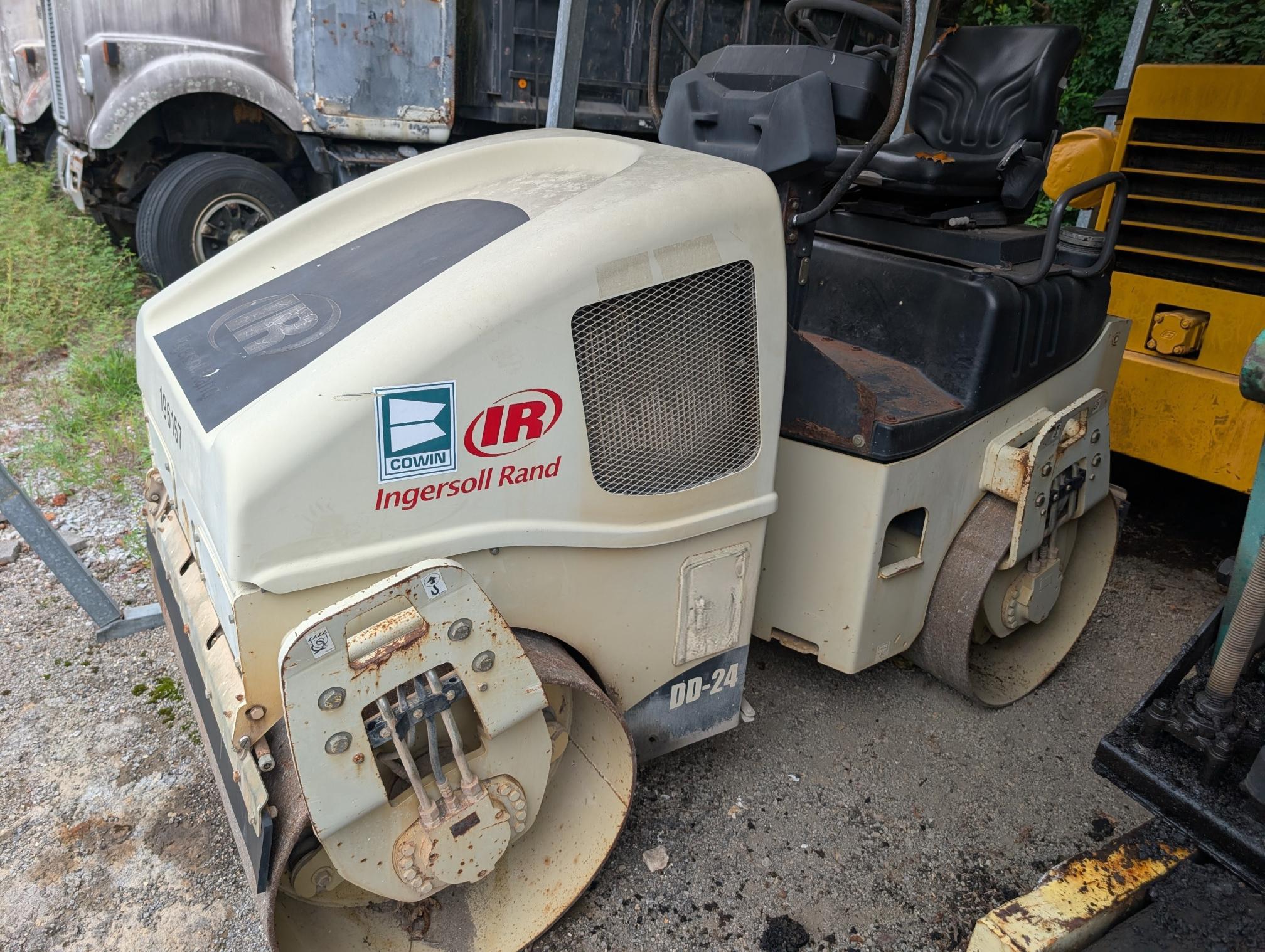 2002 PUCKETT MFG 560 - view 17 of 63