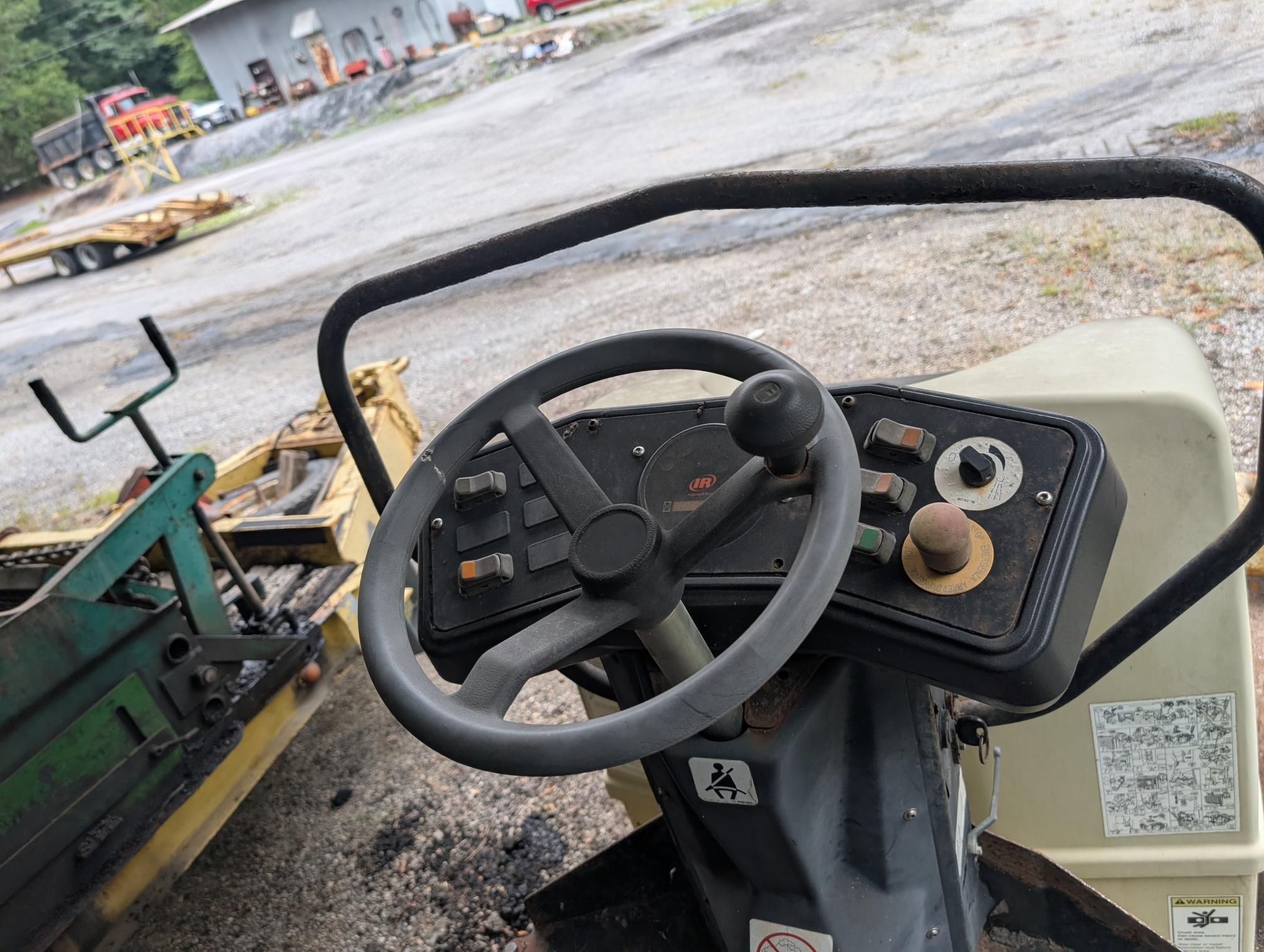 2002 PUCKETT MFG 560 - Image 34