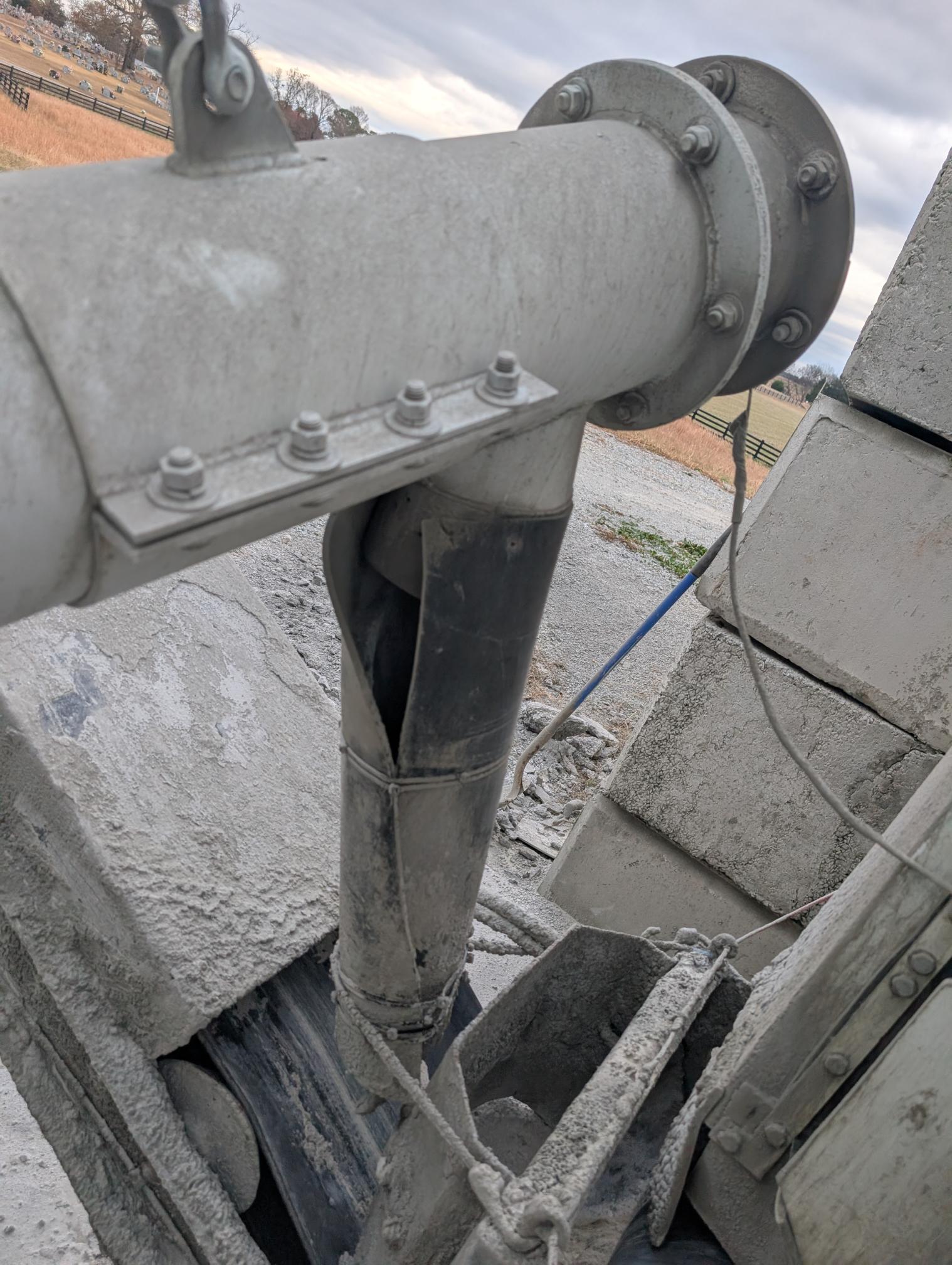 2023 ERNEST INDUSTRIES Shortstop Concrete Blender - Image 16