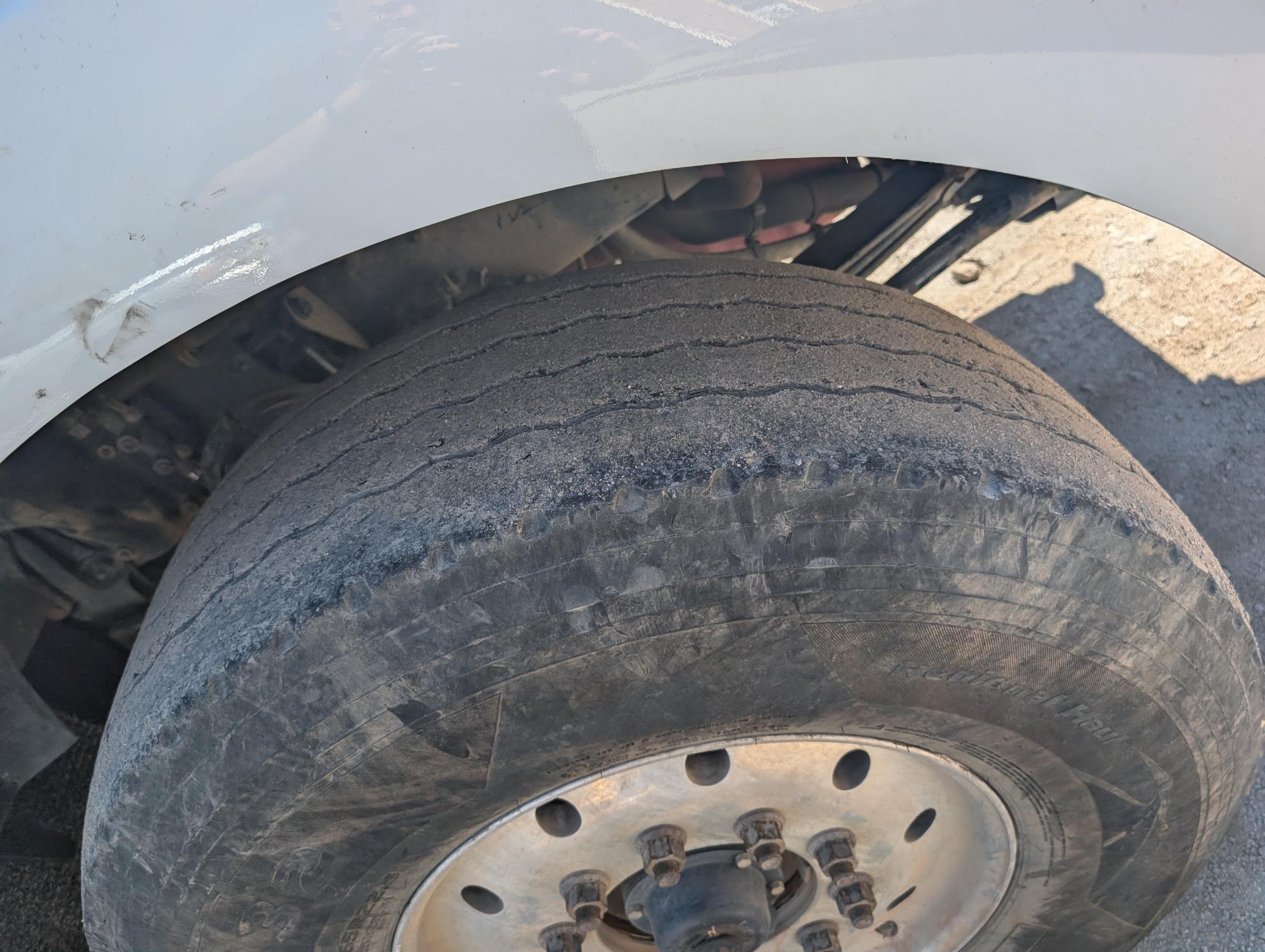 2020 KENWORTH T800 - Image 18