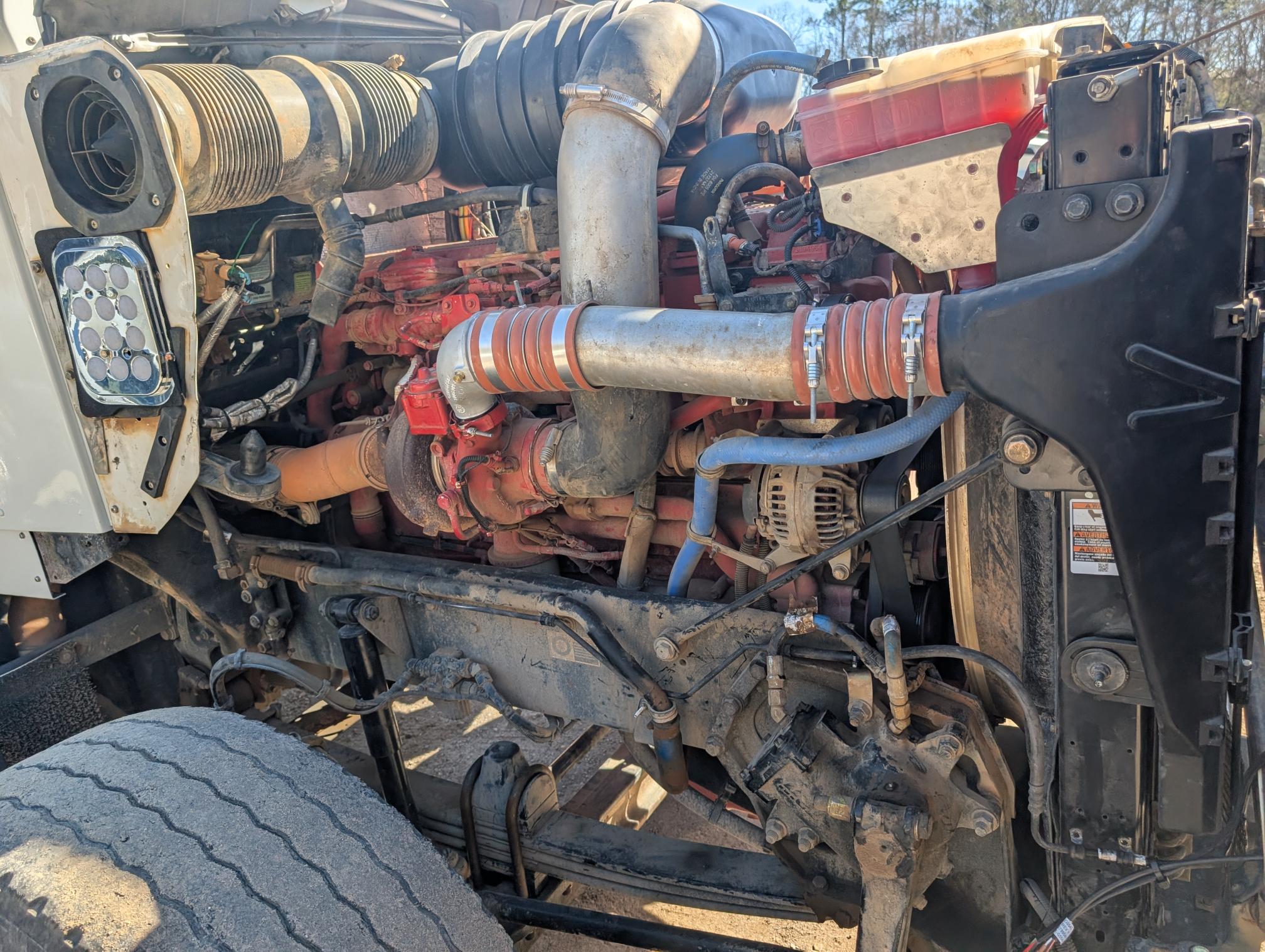 2020 KENWORTH T800 - Image 25