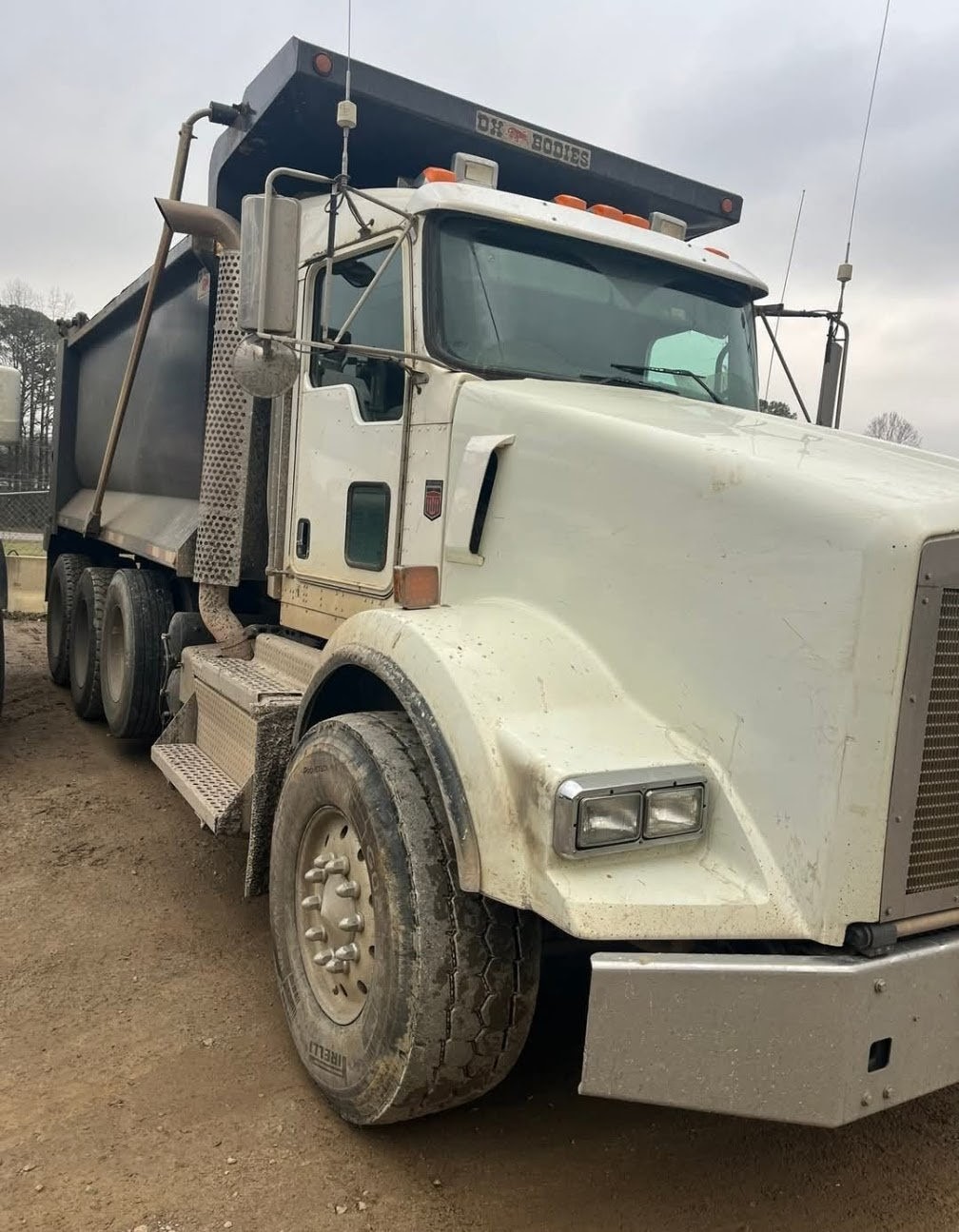 2020 KENWORTH T800 - Image 6