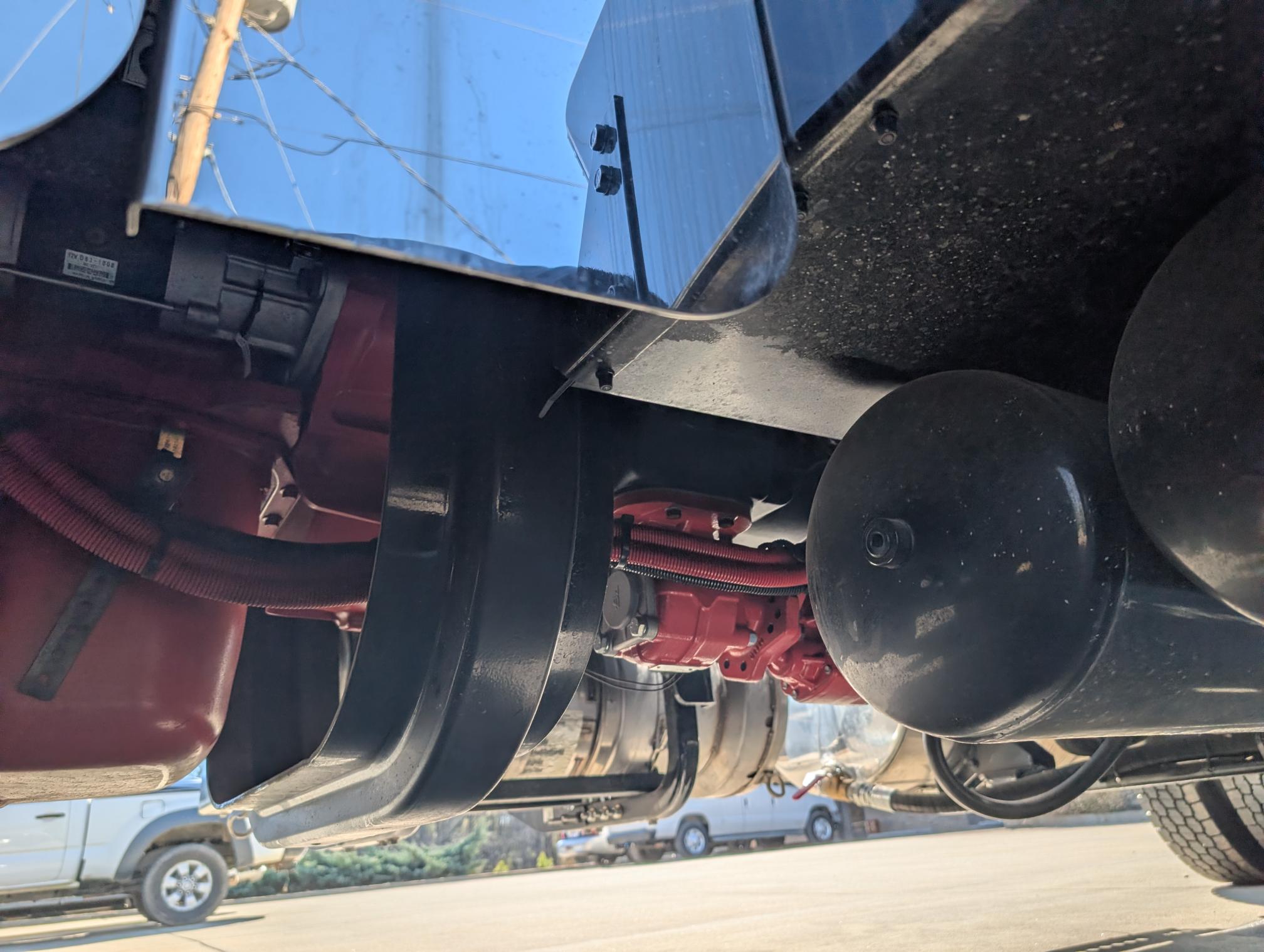 2025 KENWORTH W900 - Image 47