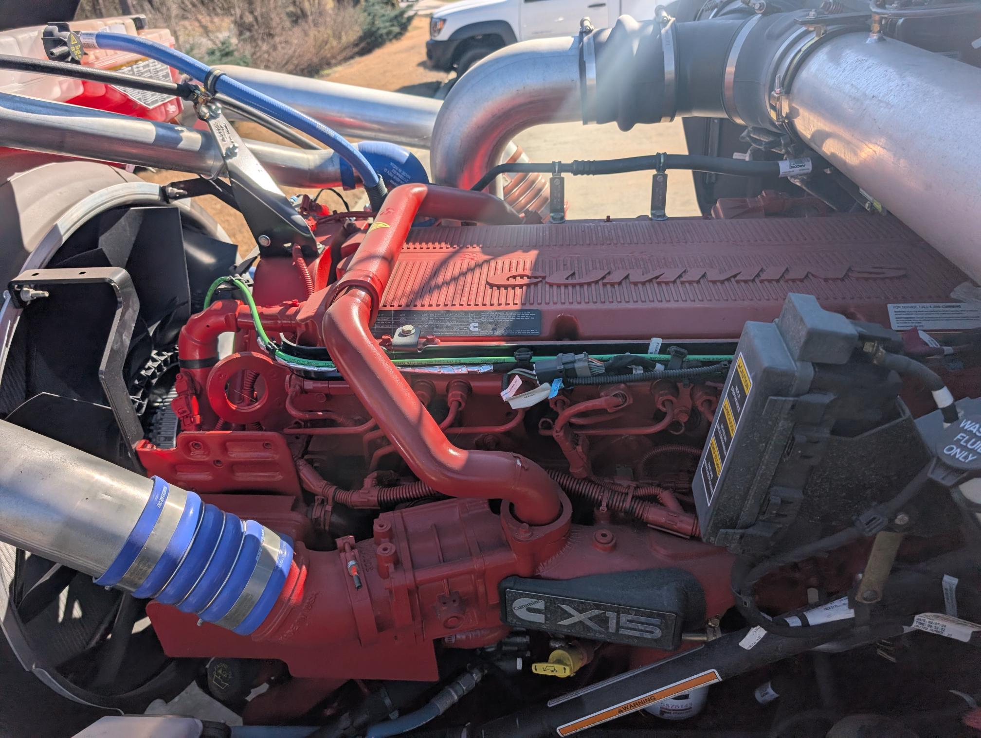 2025 KENWORTH W900 - Image 64