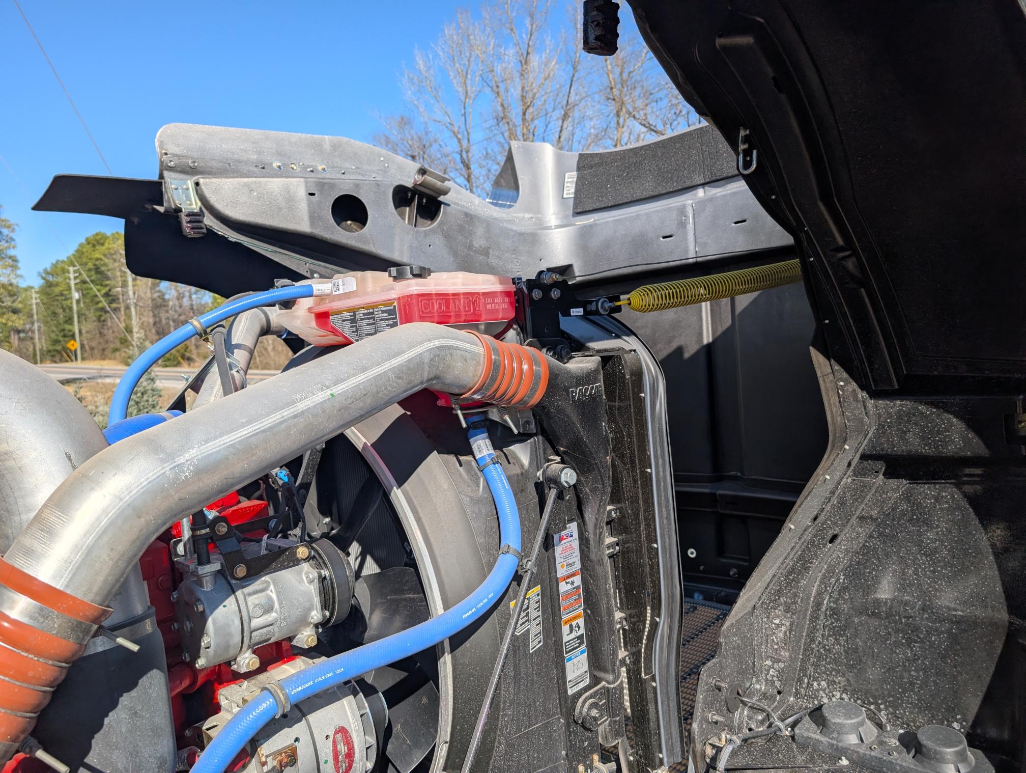 2025 KENWORTH W900 - Image 65