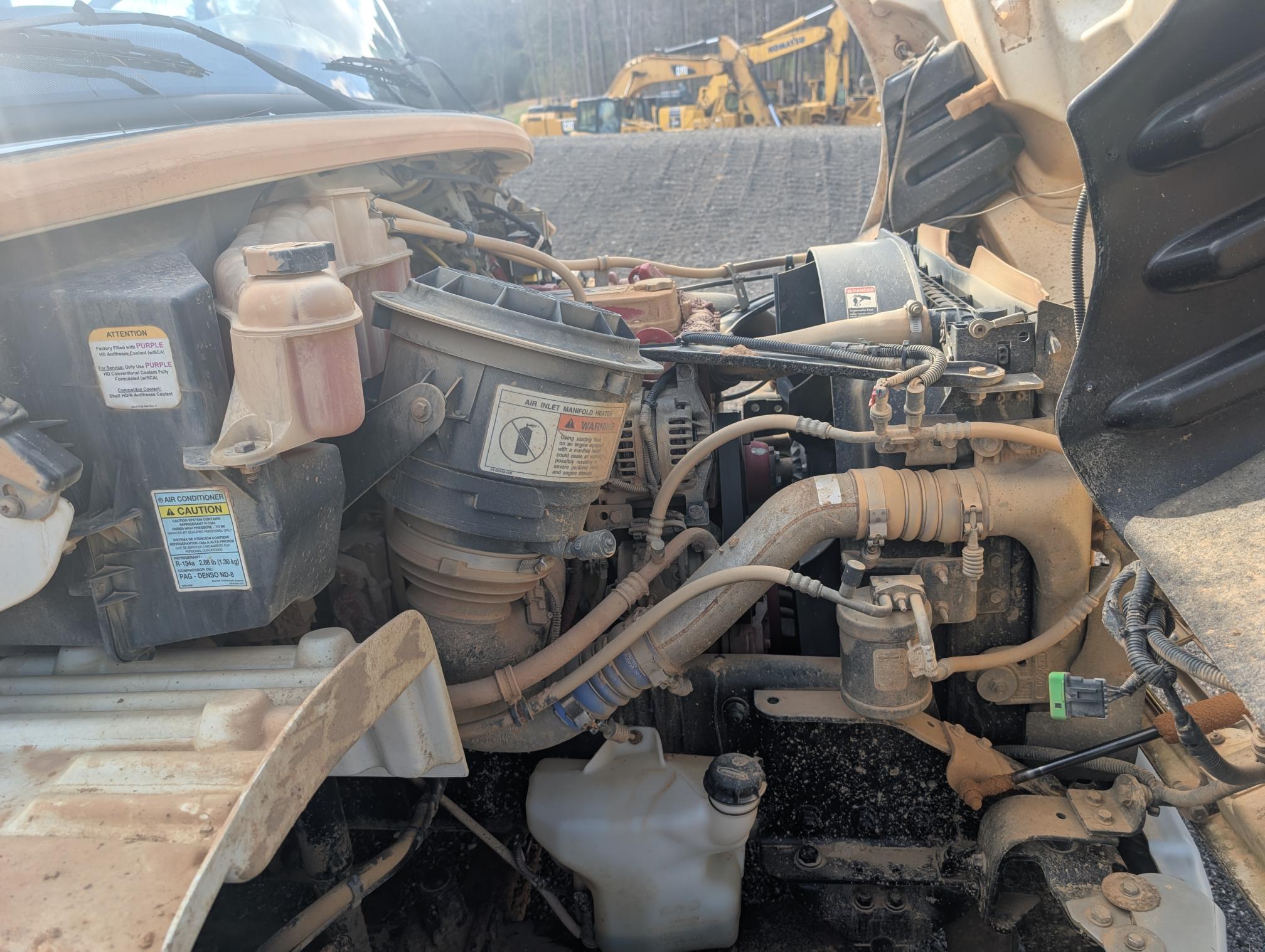 2013 FREIGHTLINER M2 106 - view 16 of 20