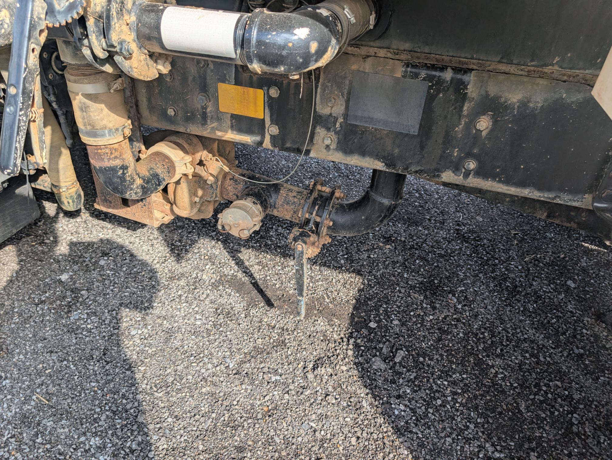 2013 FREIGHTLINER M2 106 - view 11 of 20