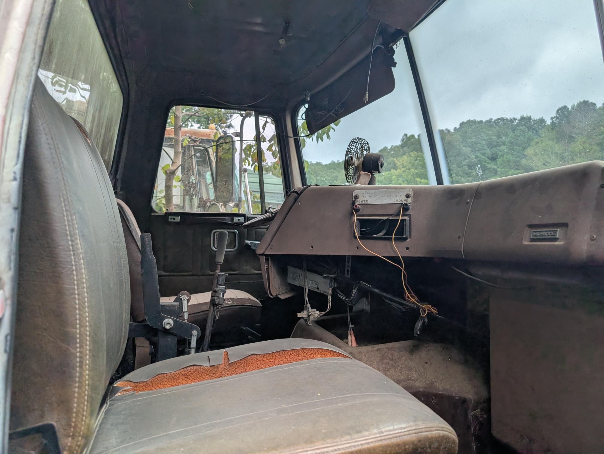 1980 WHITE 6V02TTA - Image 10