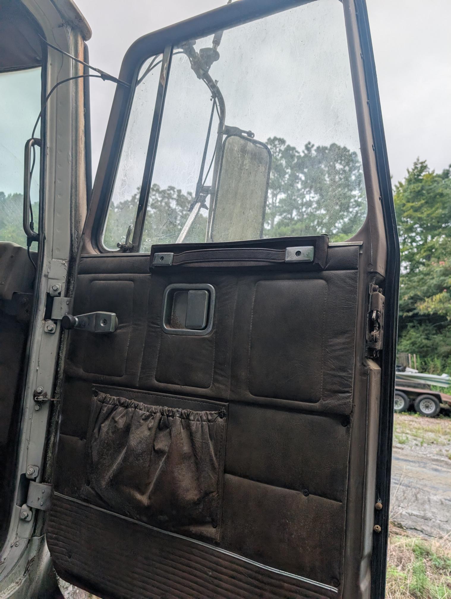 1980 WHITE 6V02TTA - Image 7