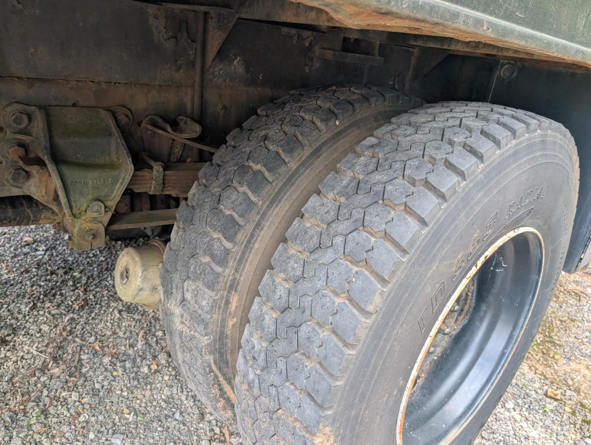 1988 SKYHOOK F800 - Image 21