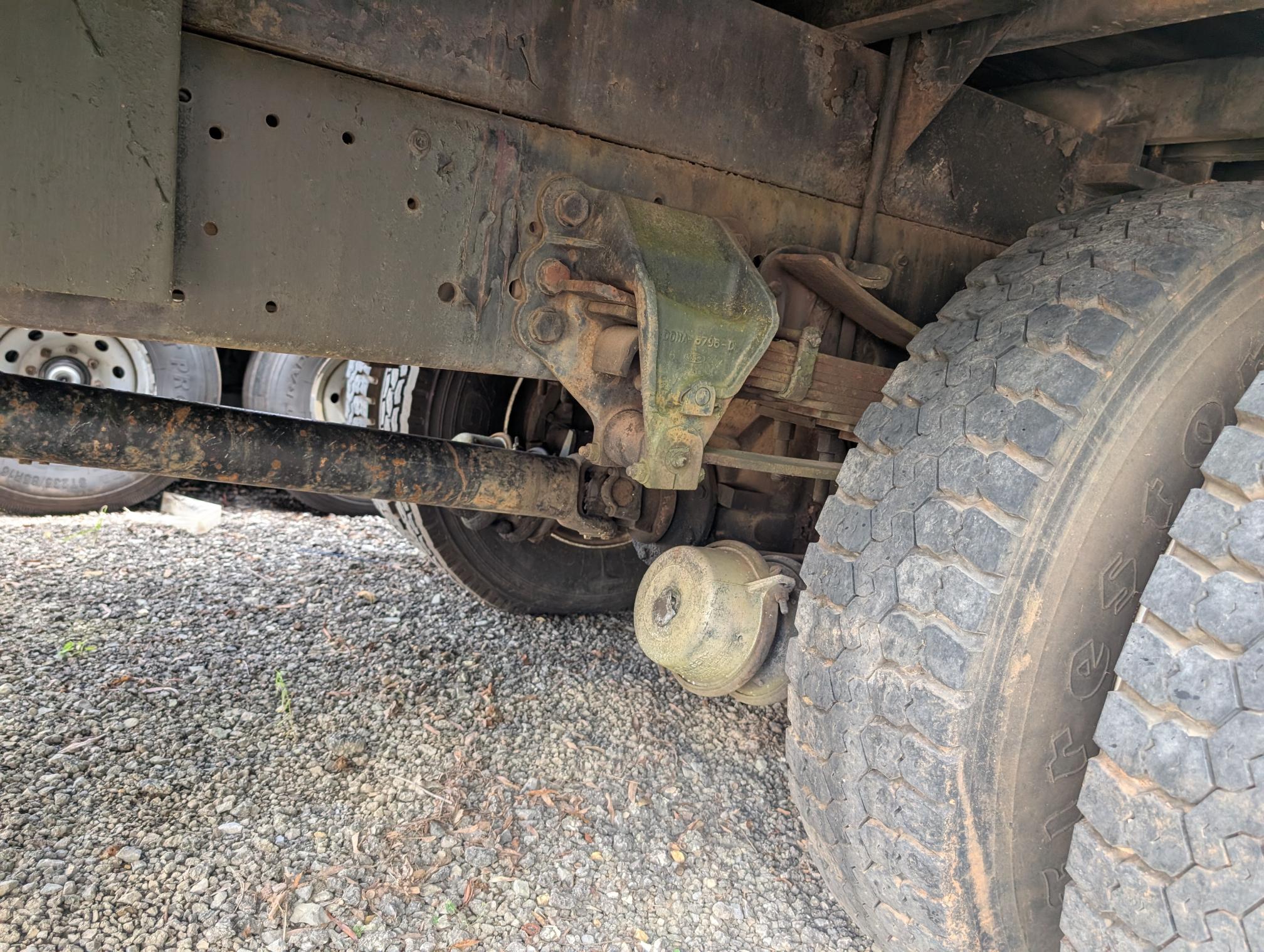 1988 SKYHOOK F800 - view 19 of 34