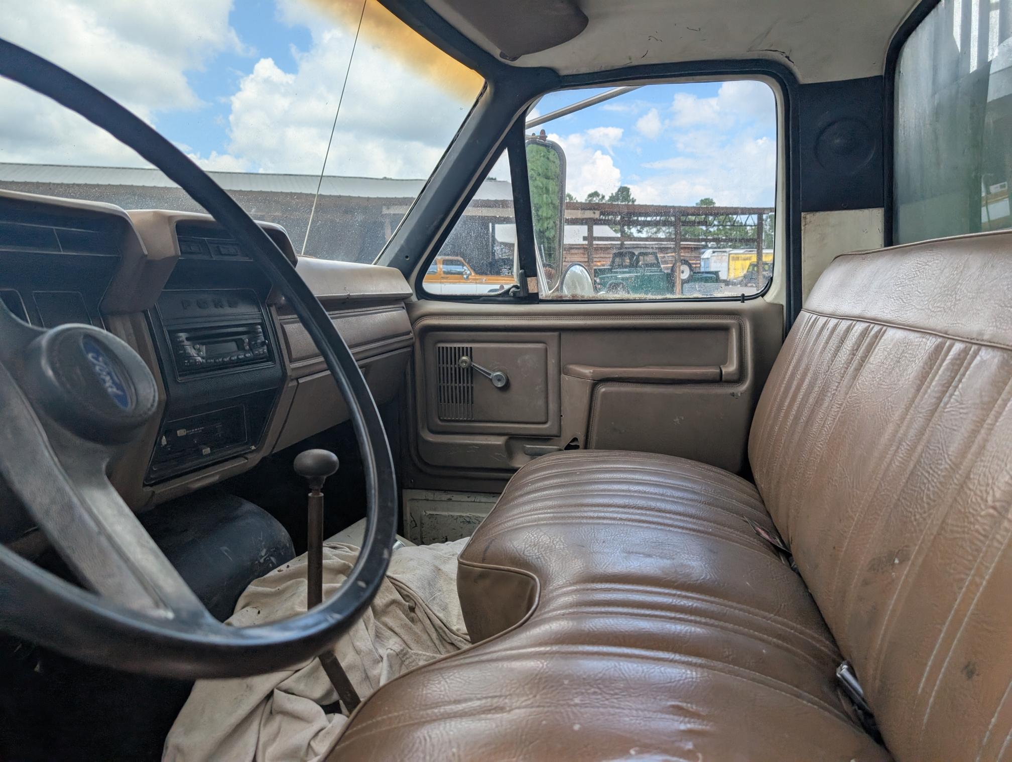 1988 SKYHOOK F800 - Image 11