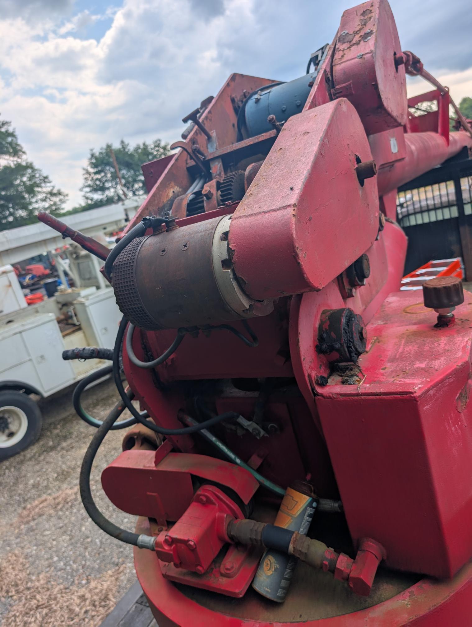 1988 SKYHOOK F800 - Image 30