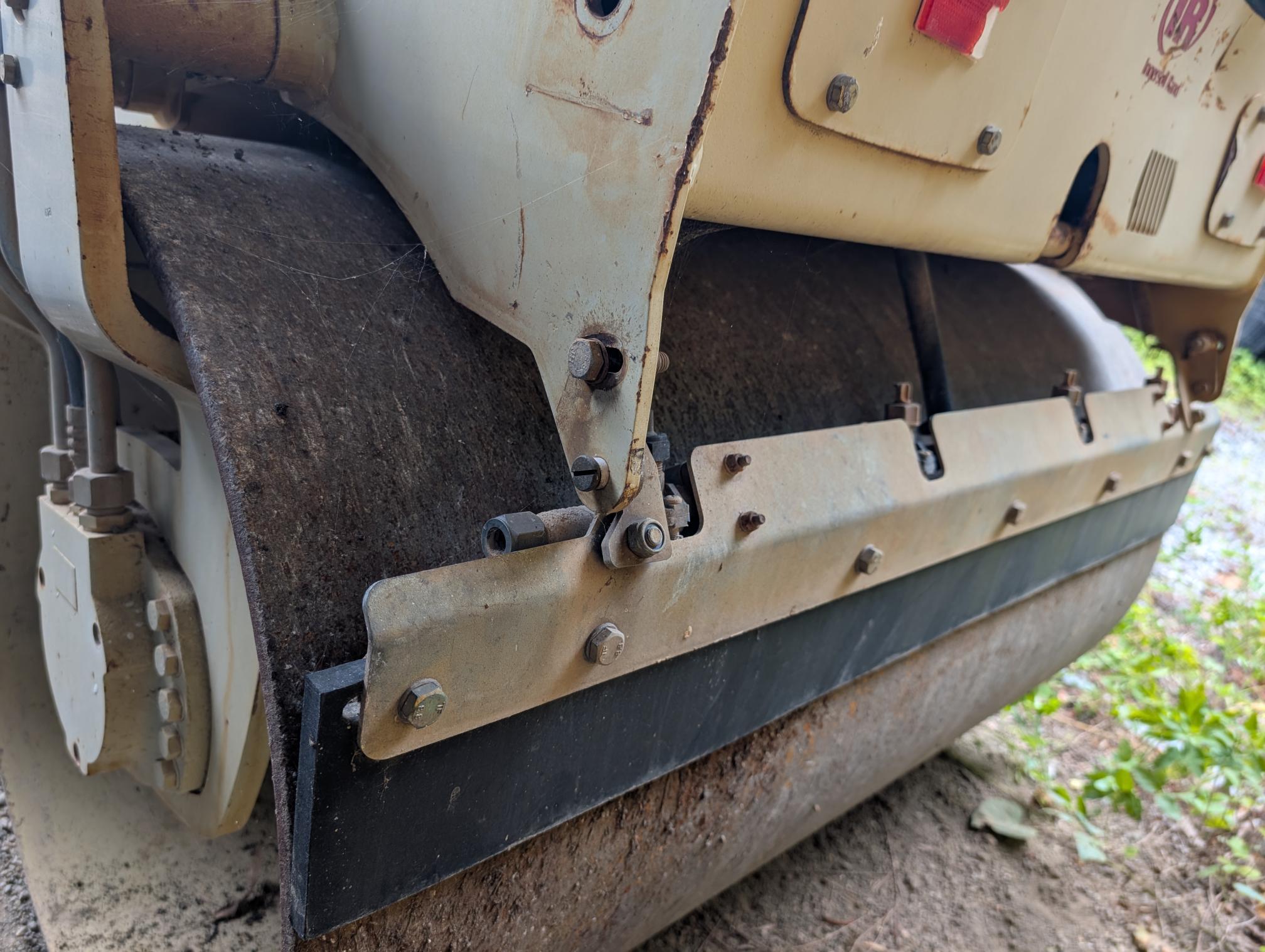 2008 INGERSOLL-RAND DD-24 - view 5 of 11