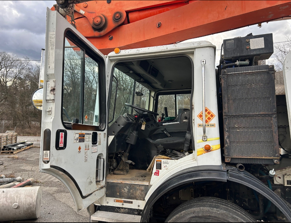 2014 MACK MRU613 - Image 5