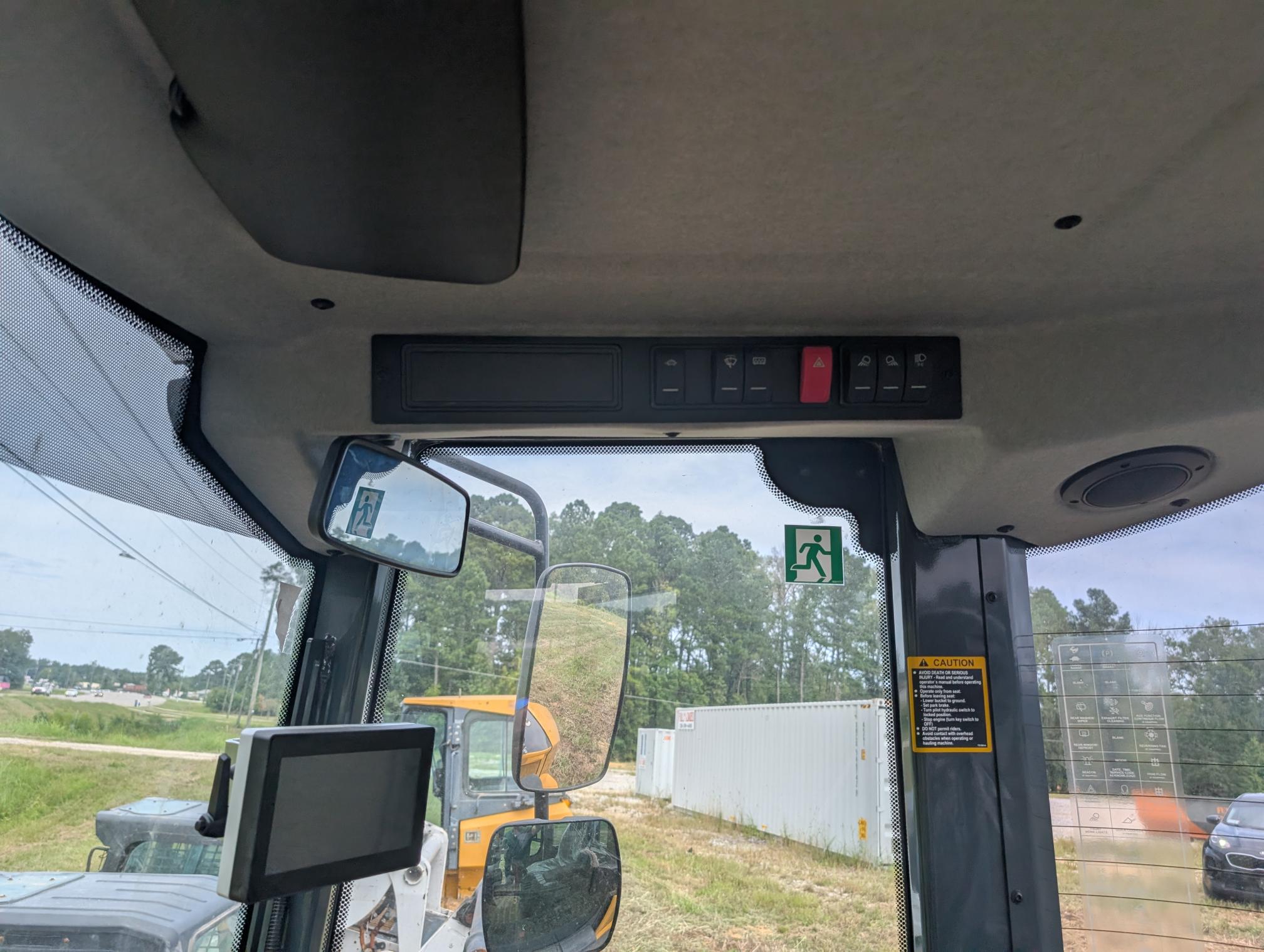 2024 DEERE 344L - Image 13