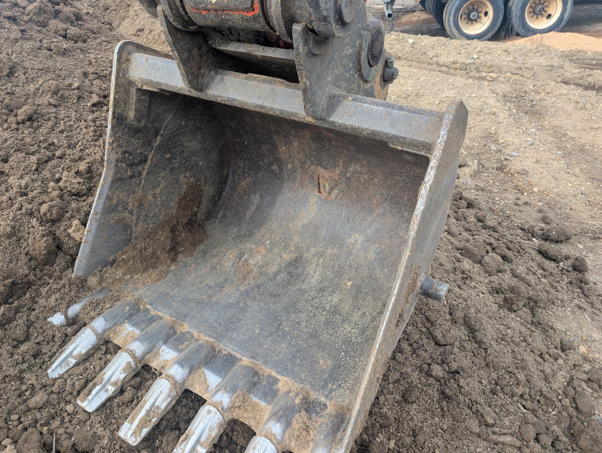 2014 KUBOTA KX080-3 - view 12 of 31