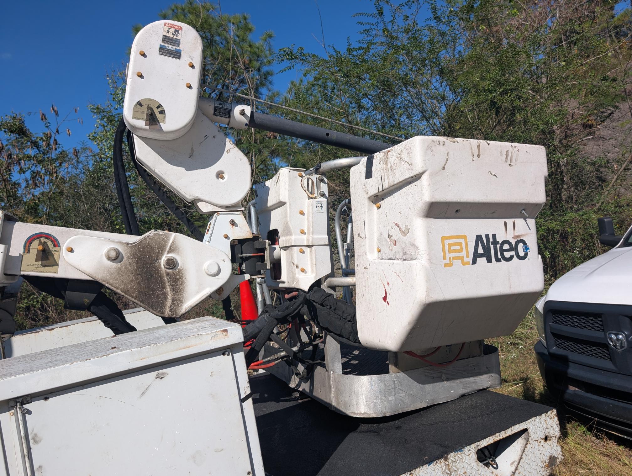 2015 RAM 5500 - Image 17