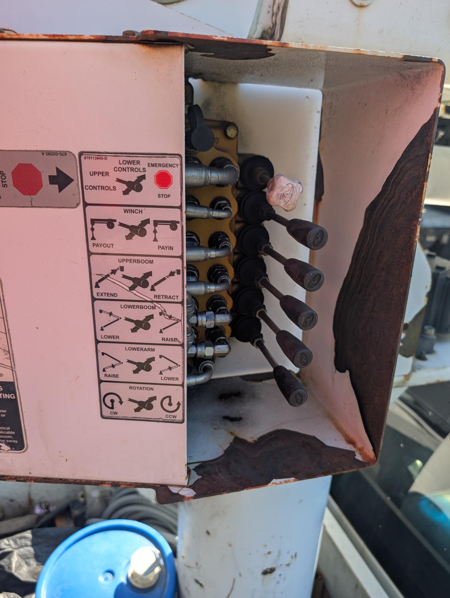 2015 RAM 5500 - view 14 of 26