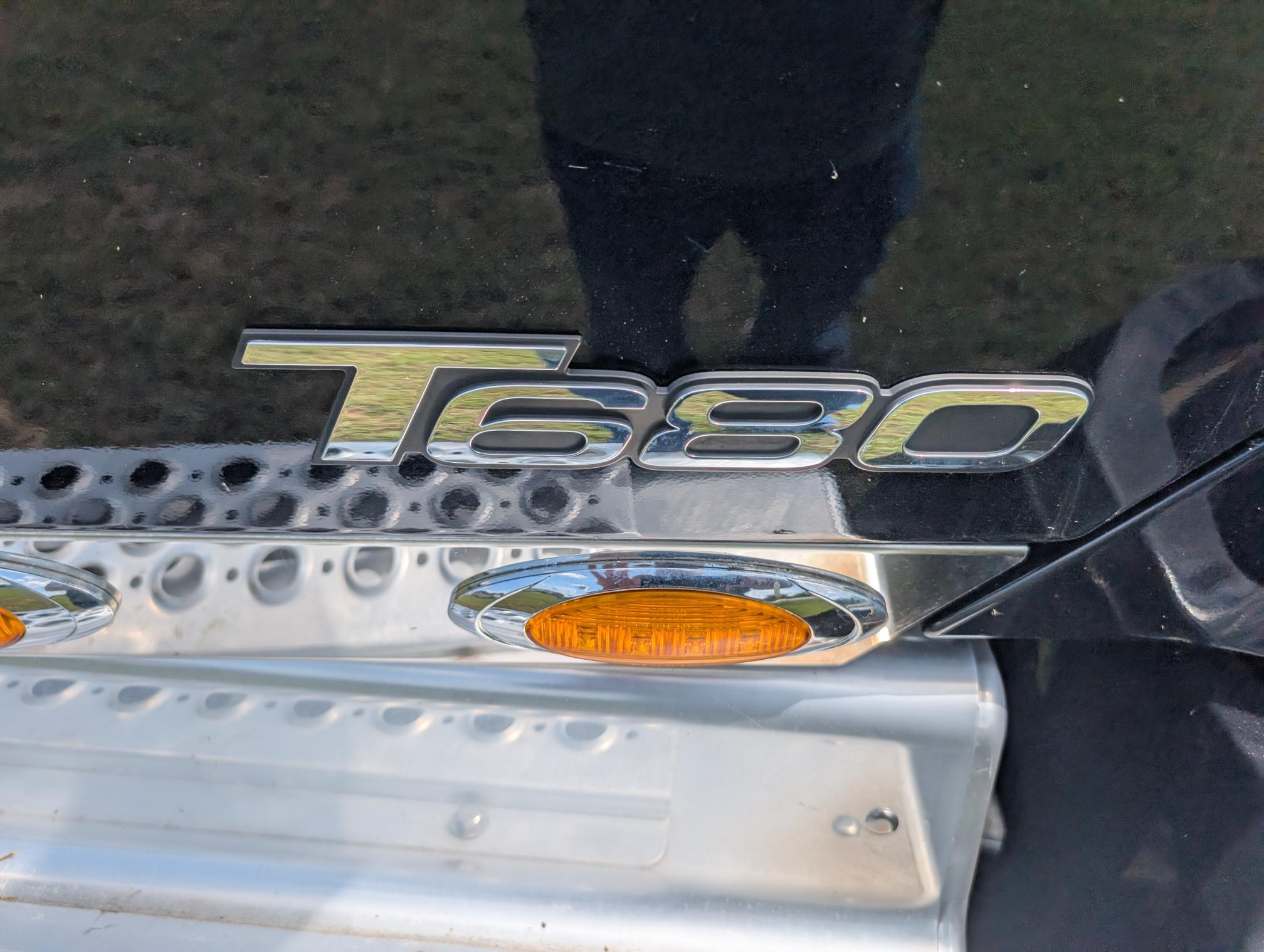 2021 KENWORTH T680 - Image 18