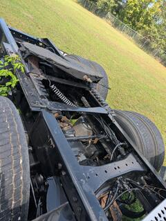 2021 KENWORTH T680 - Image 25