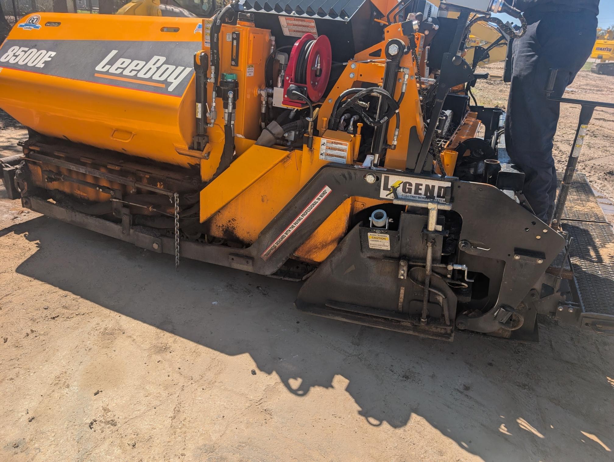 2024 LEEBOY 8500E - view 2 of 27