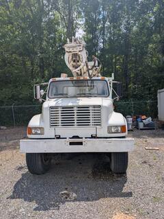 1996 INTERNATIONAL 4800 - Image 4