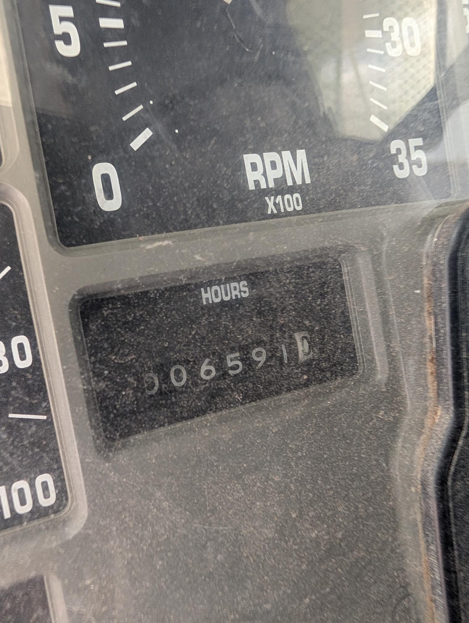 1996 INTERNATIONAL 4800 - Image 41