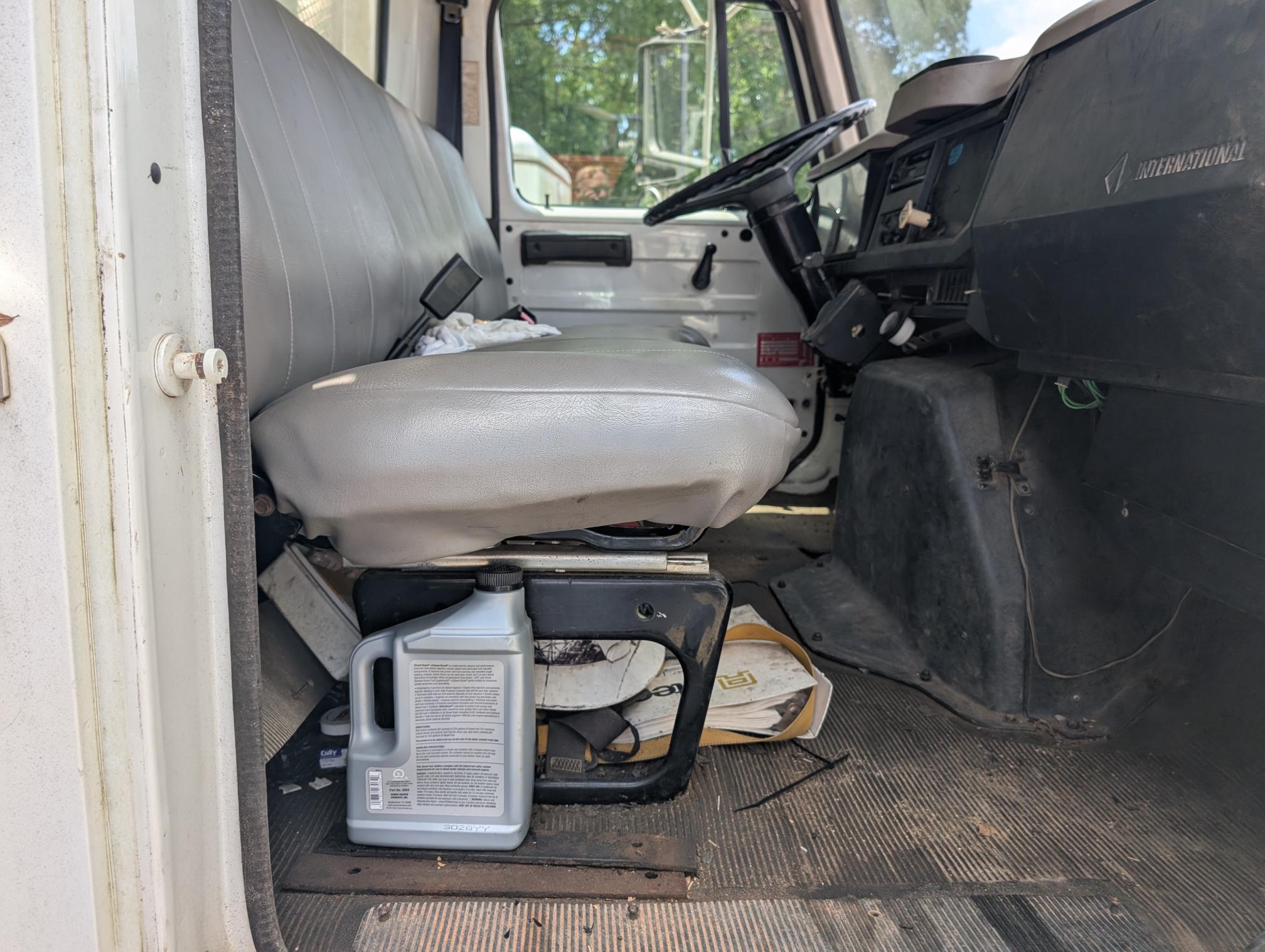 1996 INTERNATIONAL 4800 - Image 18