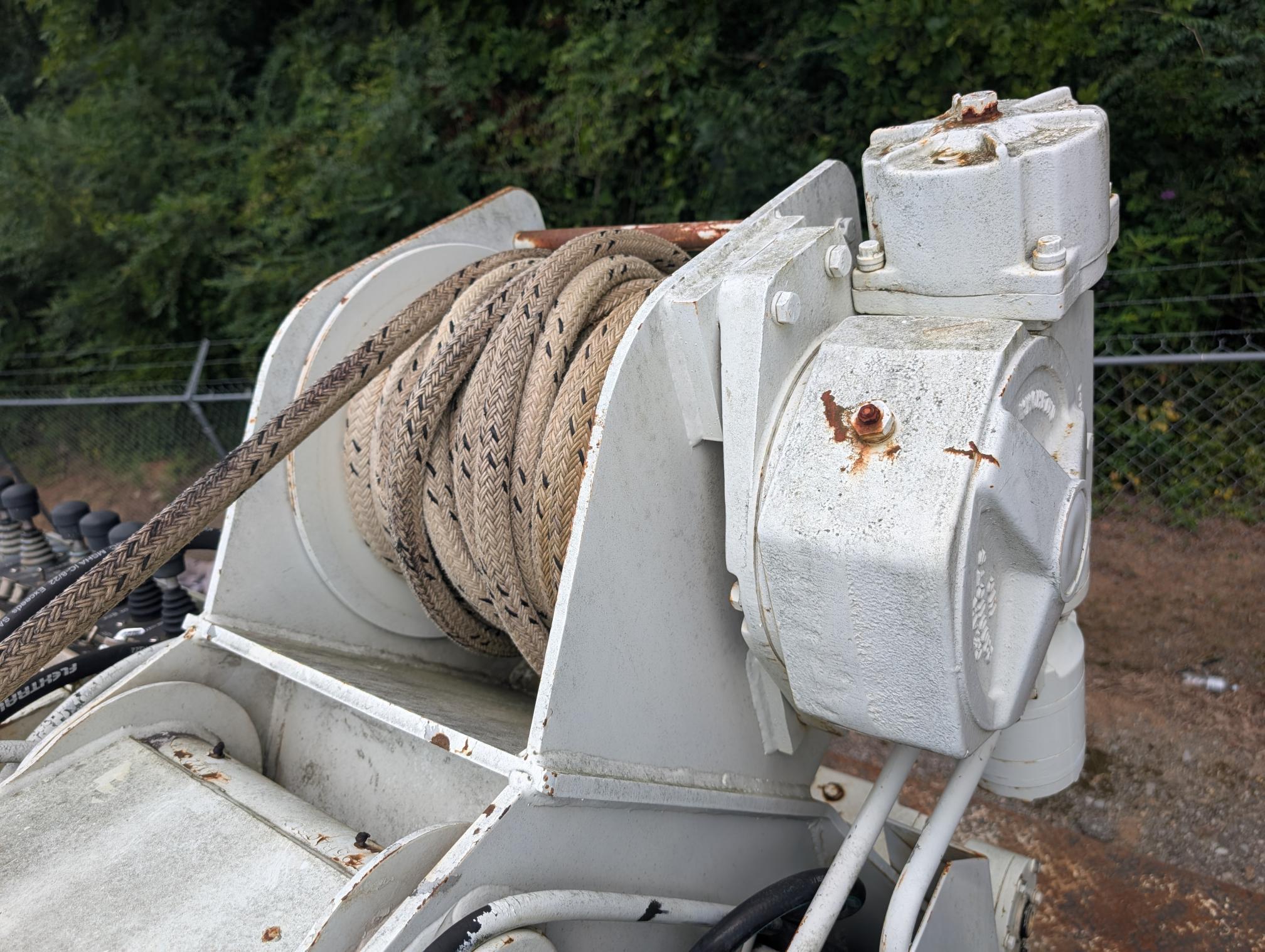 1996 INTERNATIONAL 4800 - Image 52