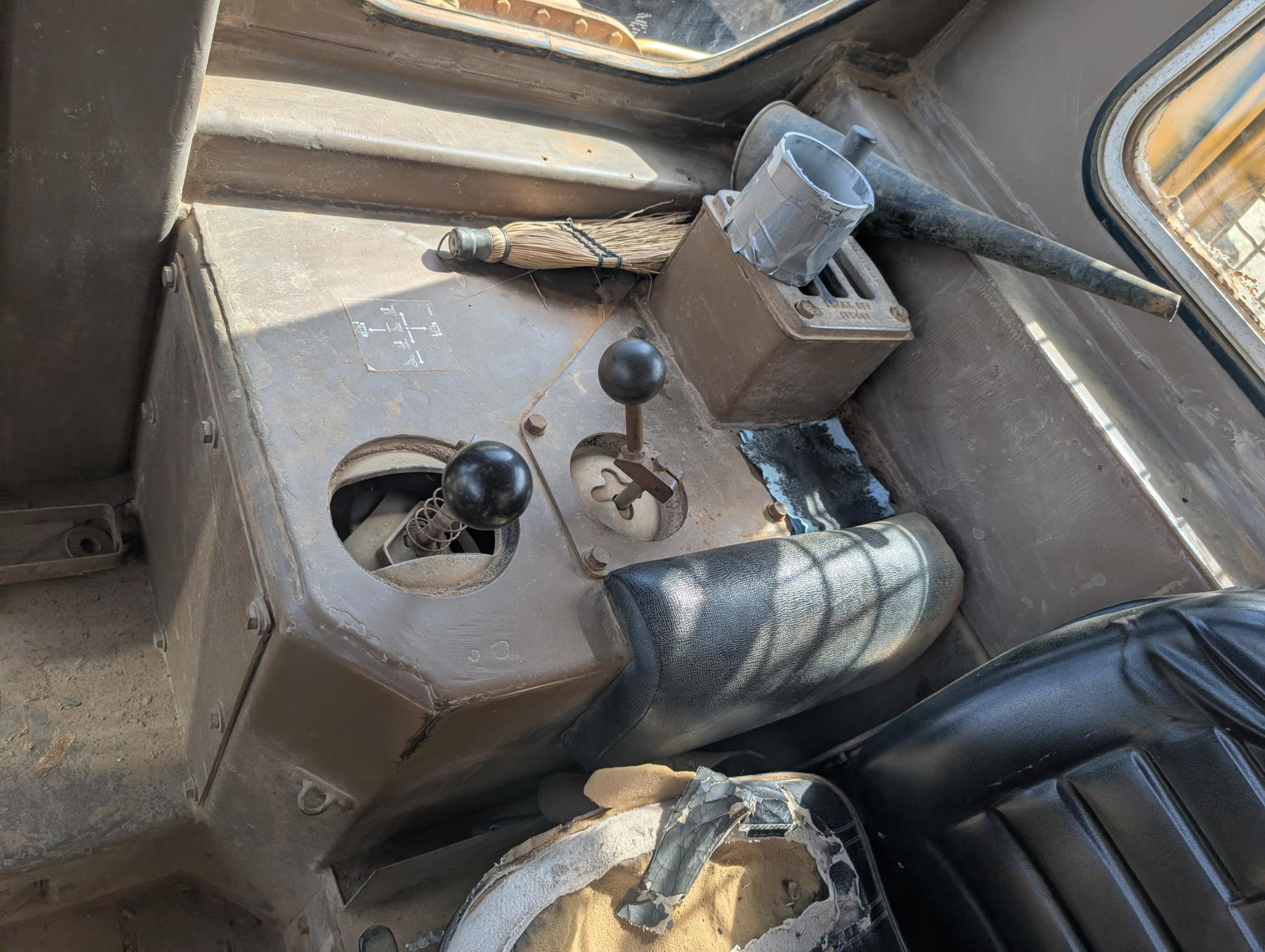 1984 CATERPILLAR D7G - view 13 of 27