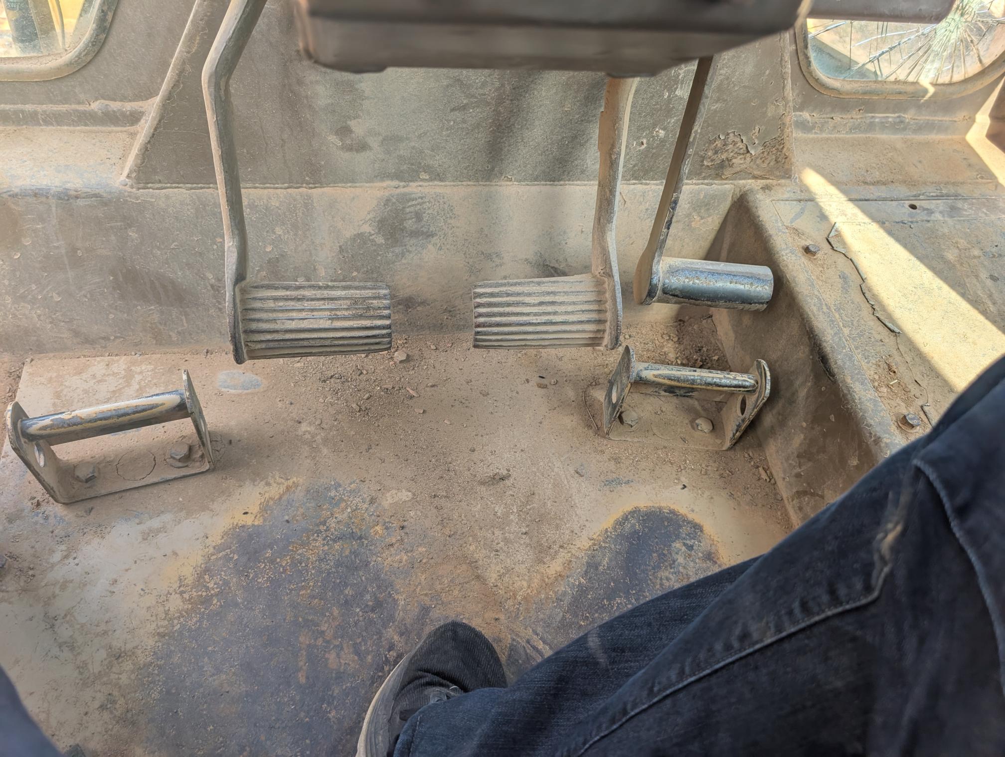 1984 CATERPILLAR D7G - Image 24