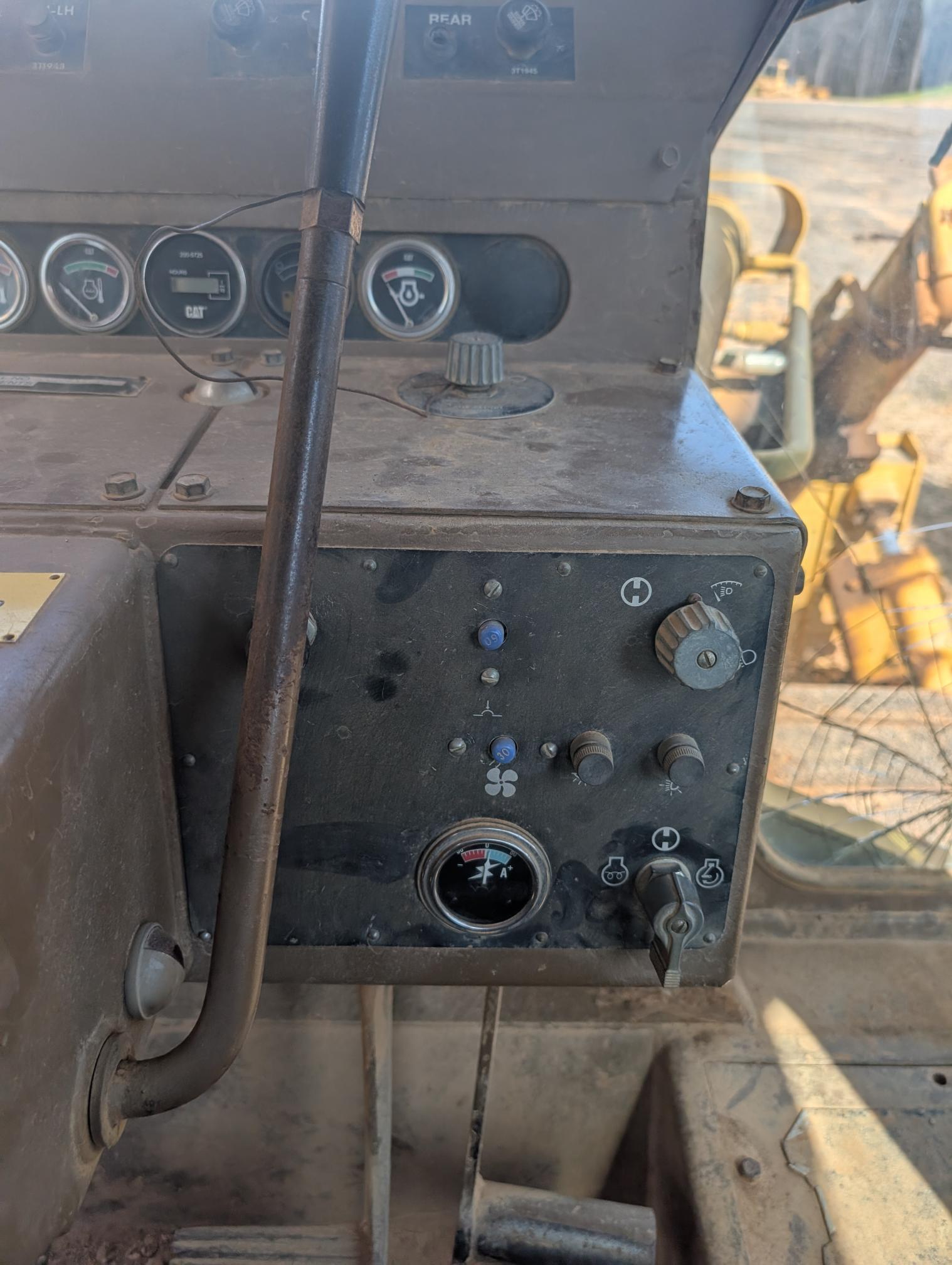 1984 CATERPILLAR D7G - Image 12