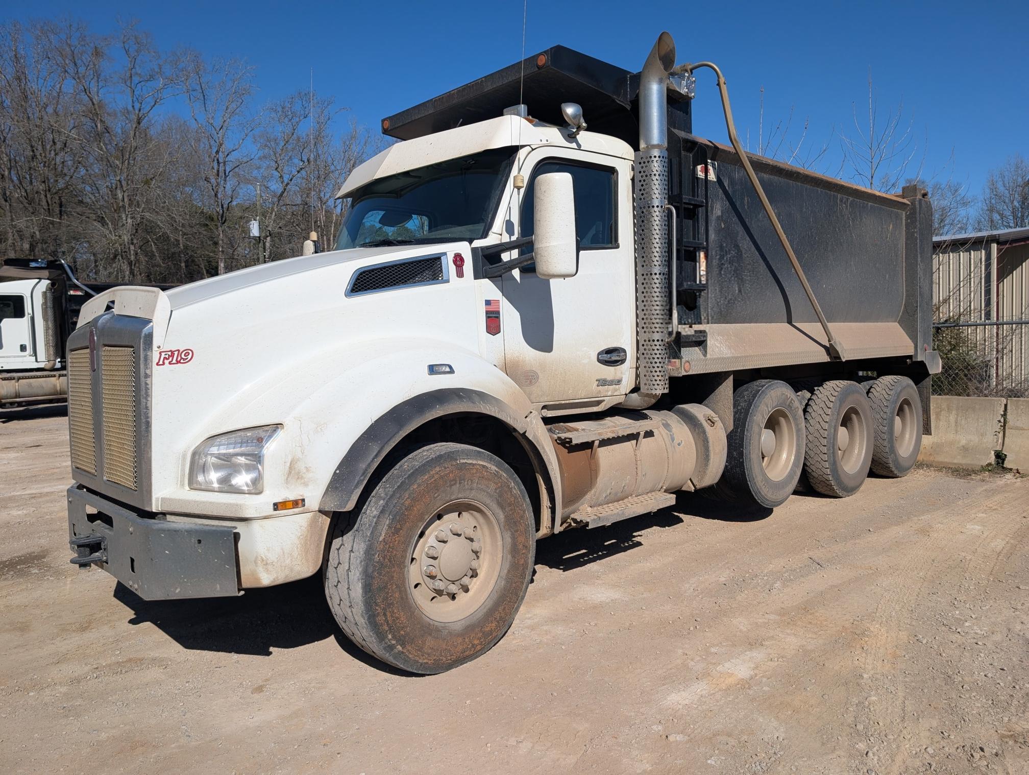 2023 KENWORTH T880 - view 7 of 36