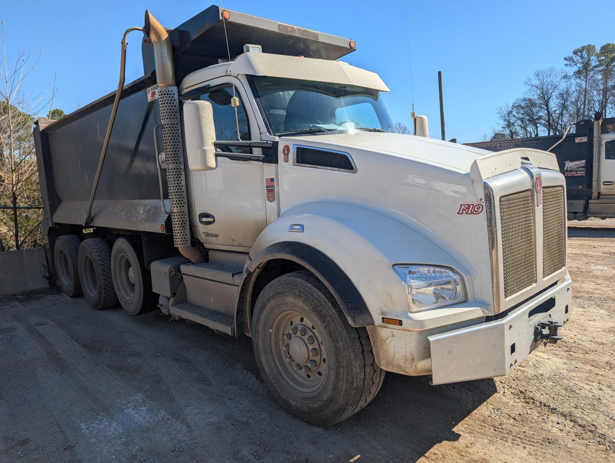 2023 KENWORTH T880 - Image 12
