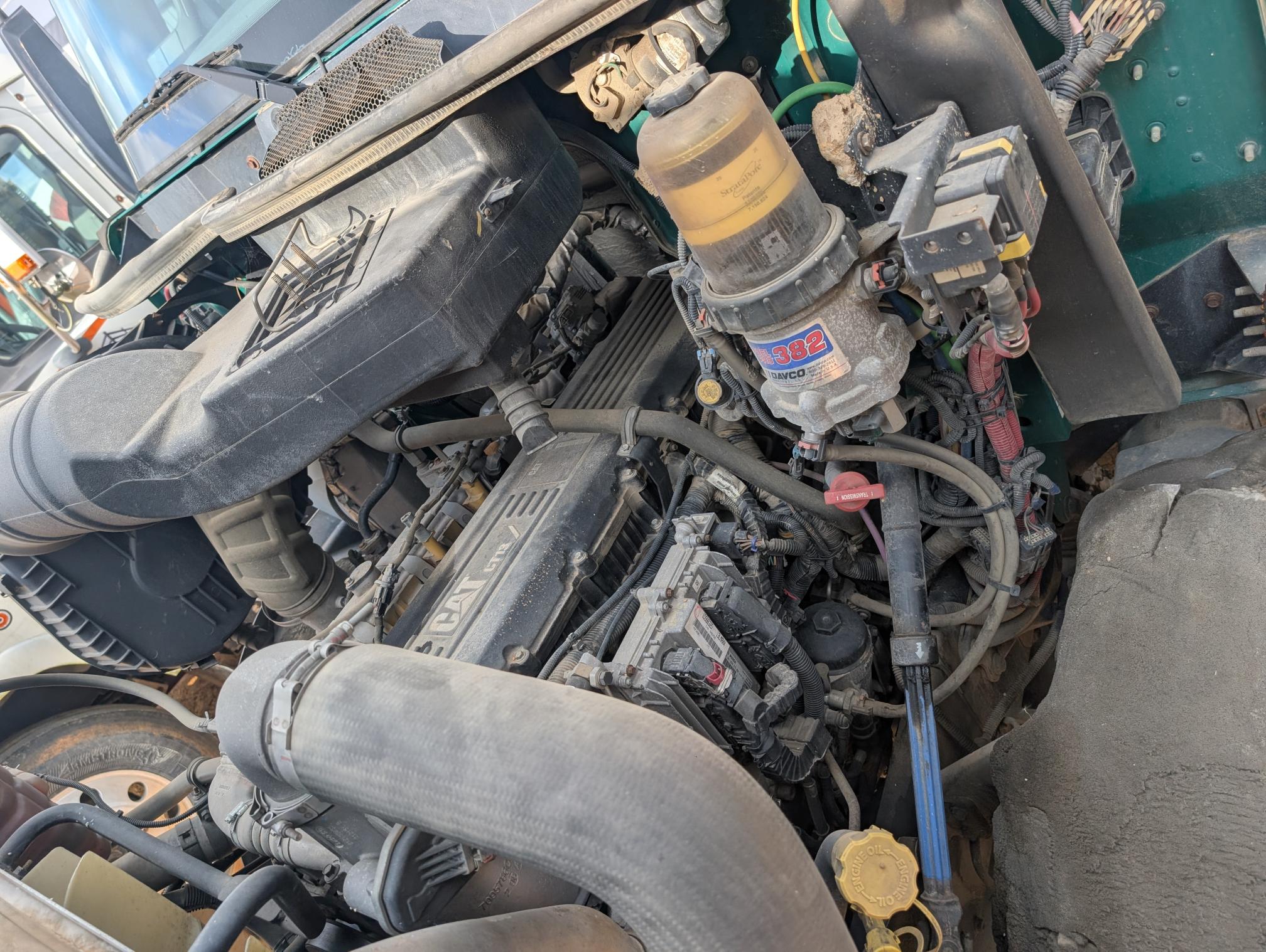 2016 CATERPILLAR CT660S - Image 27