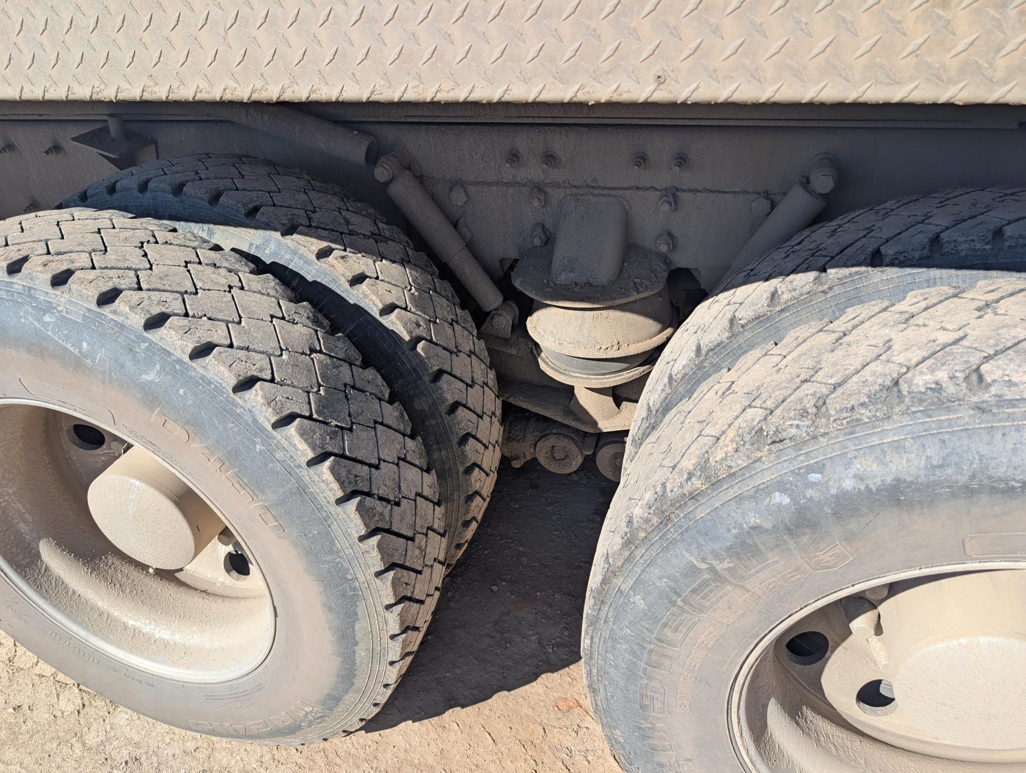 2023 KENWORTH T880 - view 16 of 26