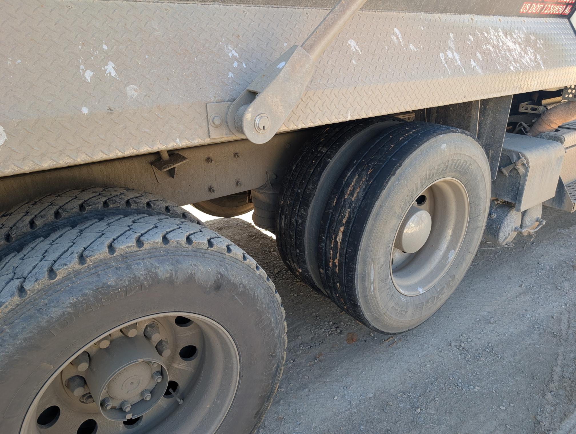 2023 KENWORTH T880 - Image 27