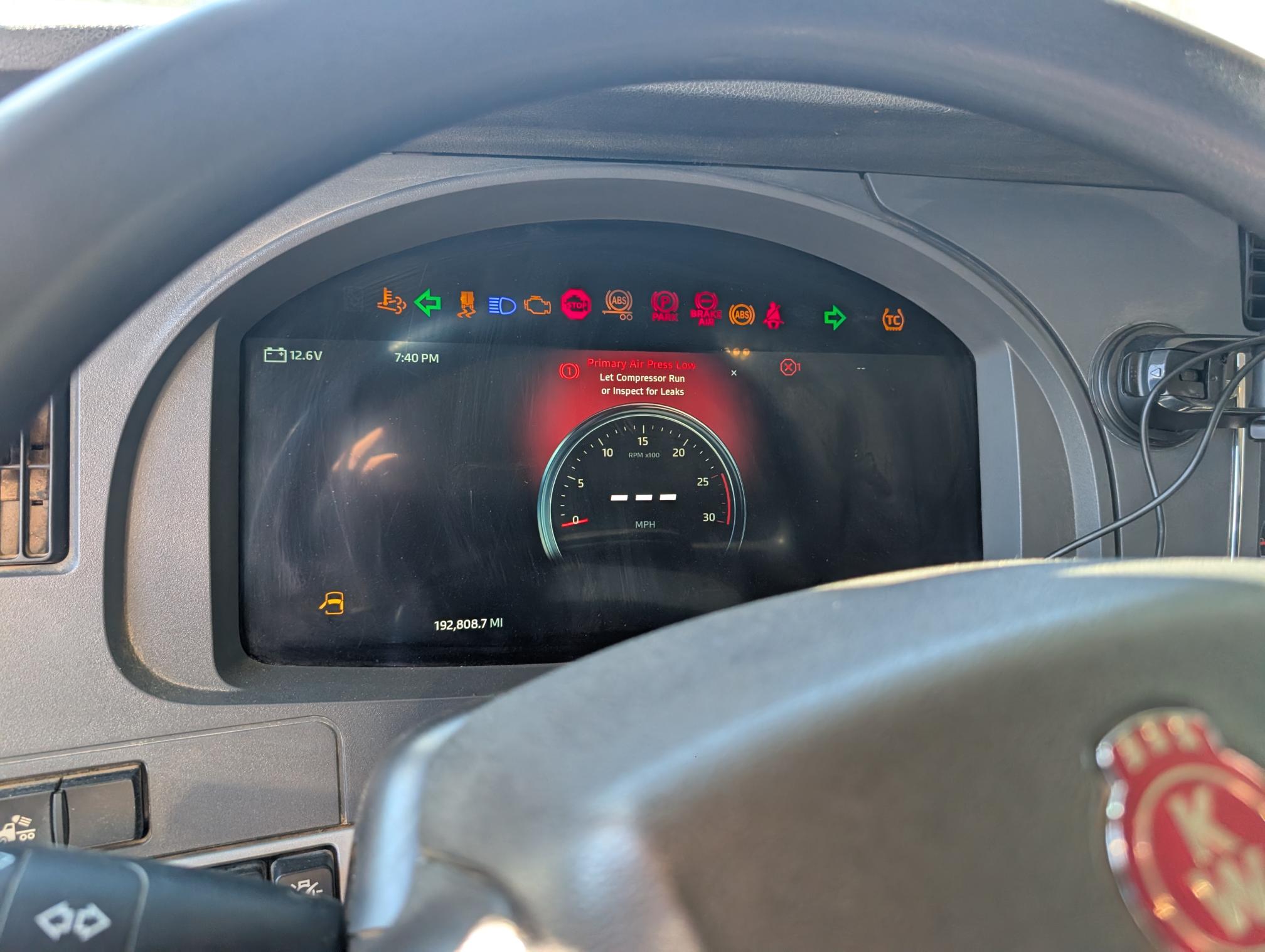 2023 KENWORTH T880 - Image 19