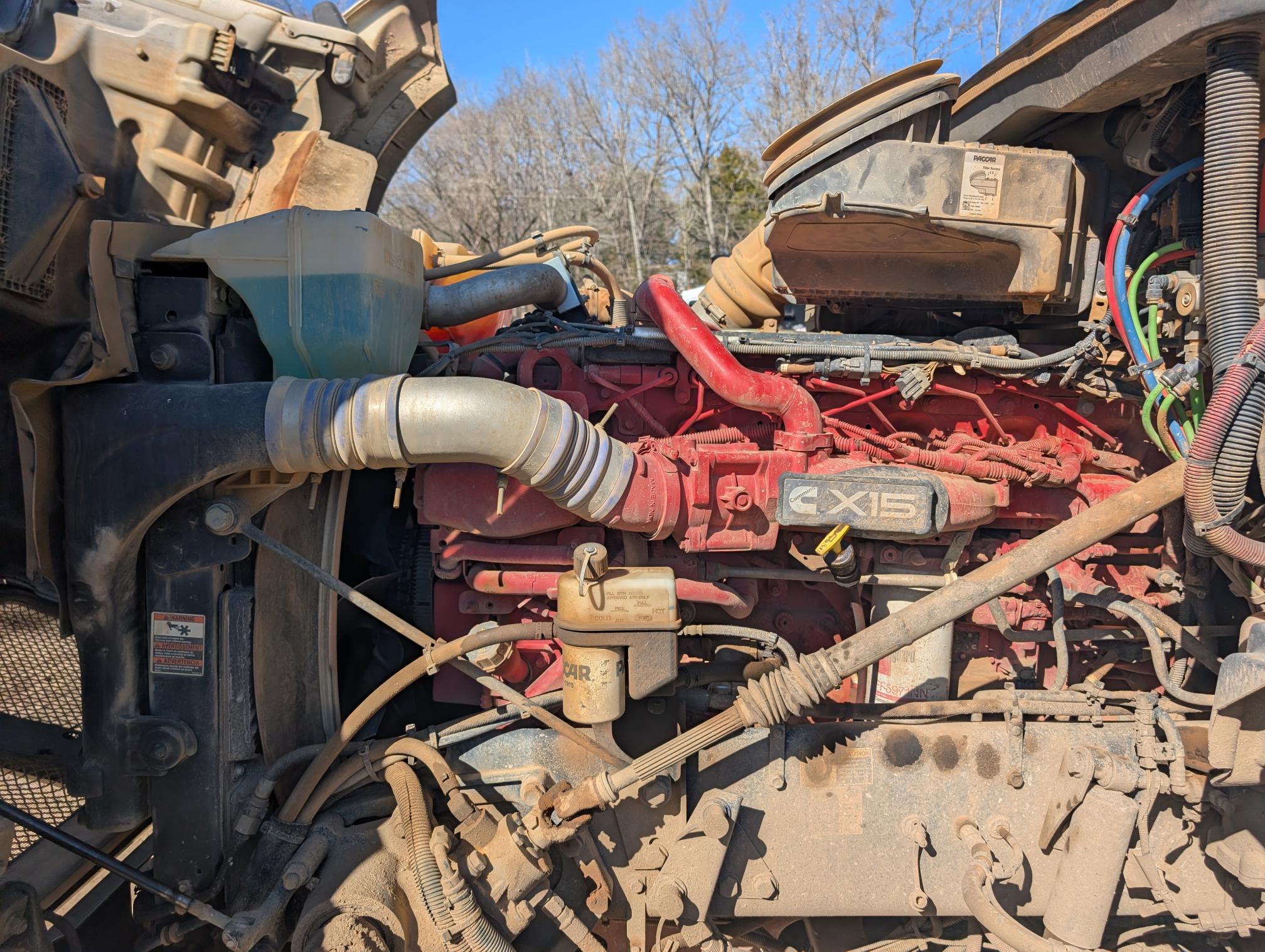 2023 KENWORTH T880 - Image 32